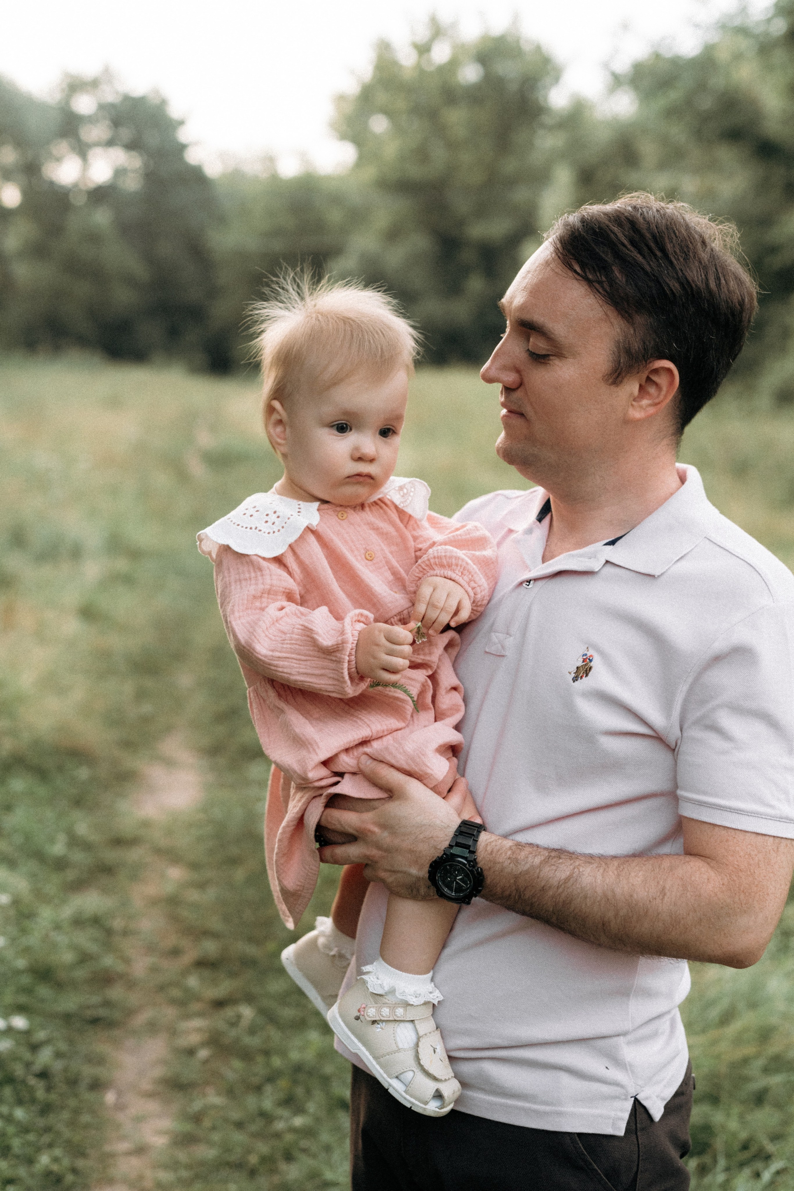 Семейная фотосессия на берегу реки для Миши, Тани, Сони и Таи. Свадебный фотограф в Тамбове Павел Четвертков