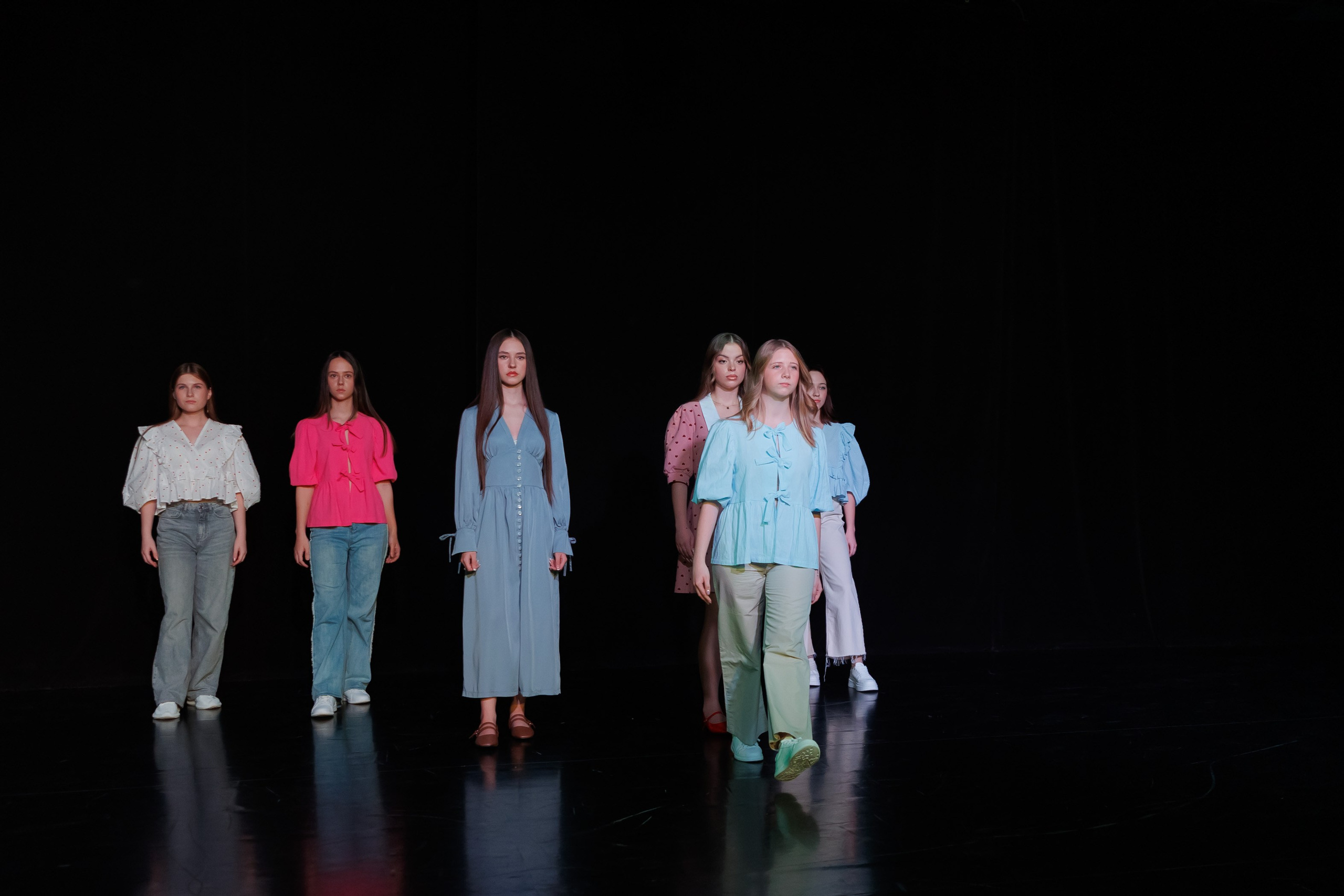 Показ коллекций Новосибирских дизайнеров для Fly Production. Фотограф Новосибирск — Наталья Гресь