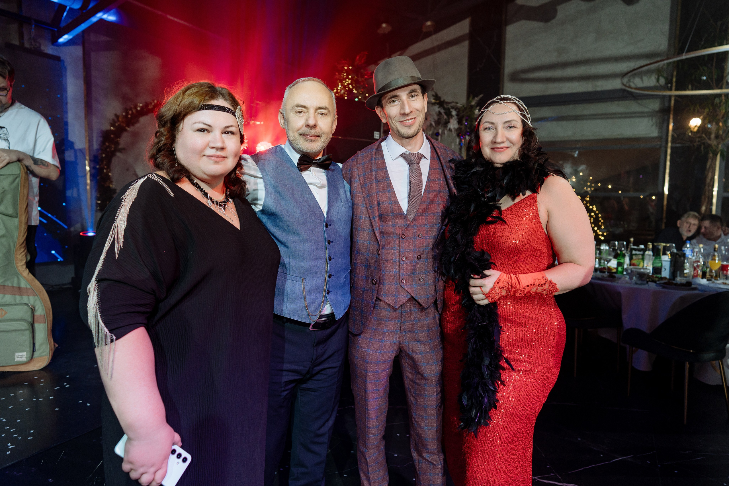 Альбион Тур