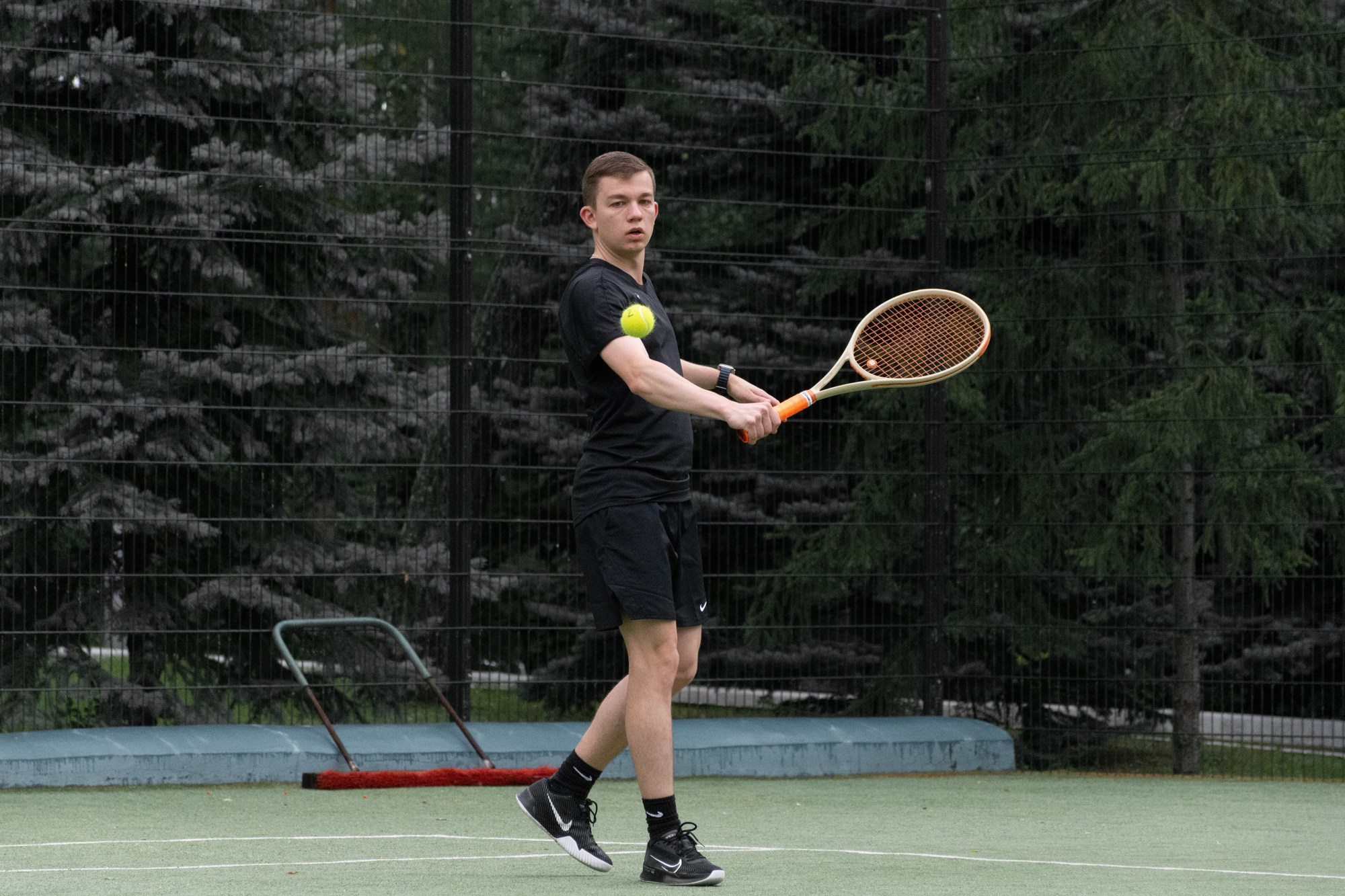 Мужской турнир в Березке. Фотограф Максим Буряк