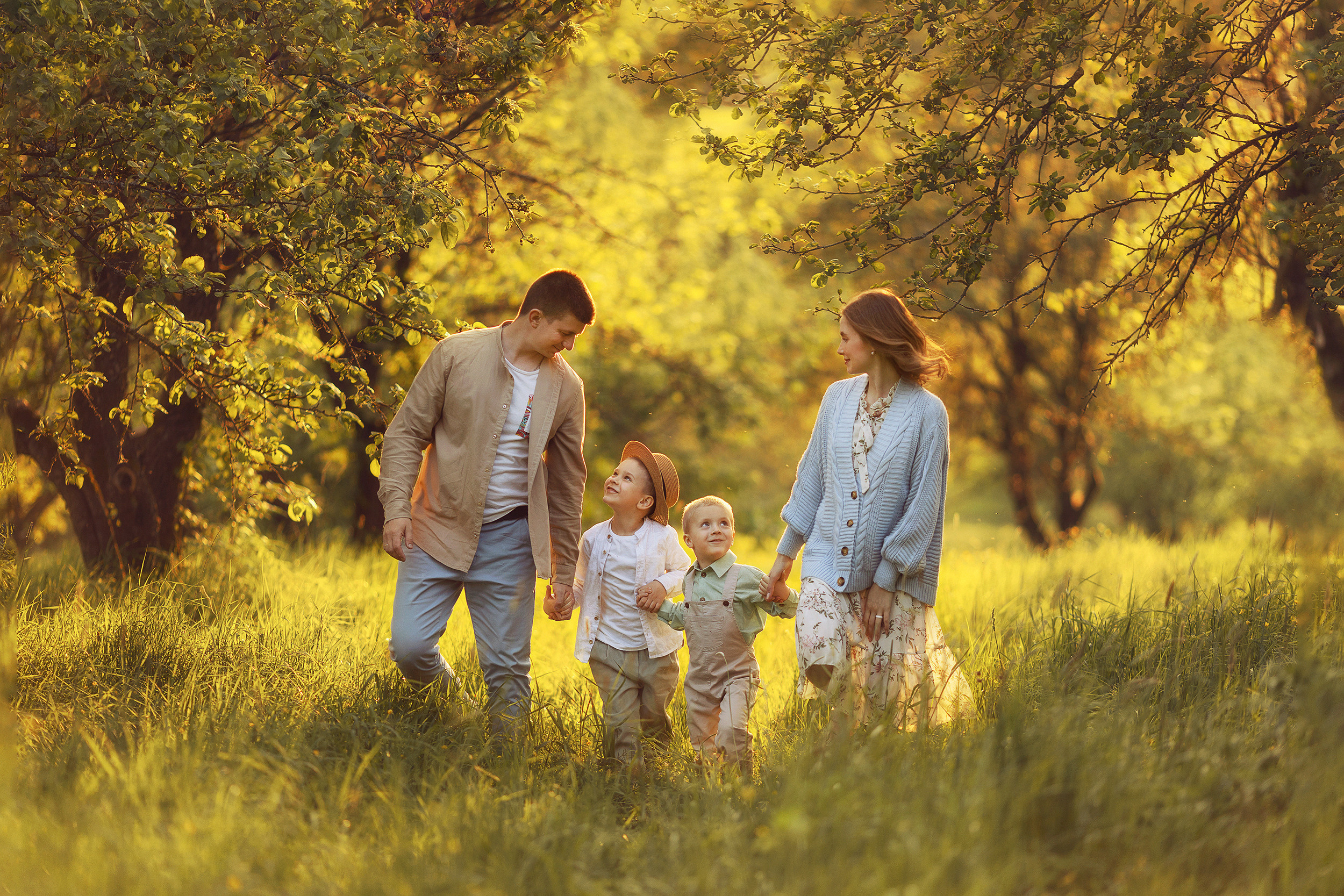 ♥. Семейный, свадебный и персональный фотограф в Вологде Виктория Долгопо