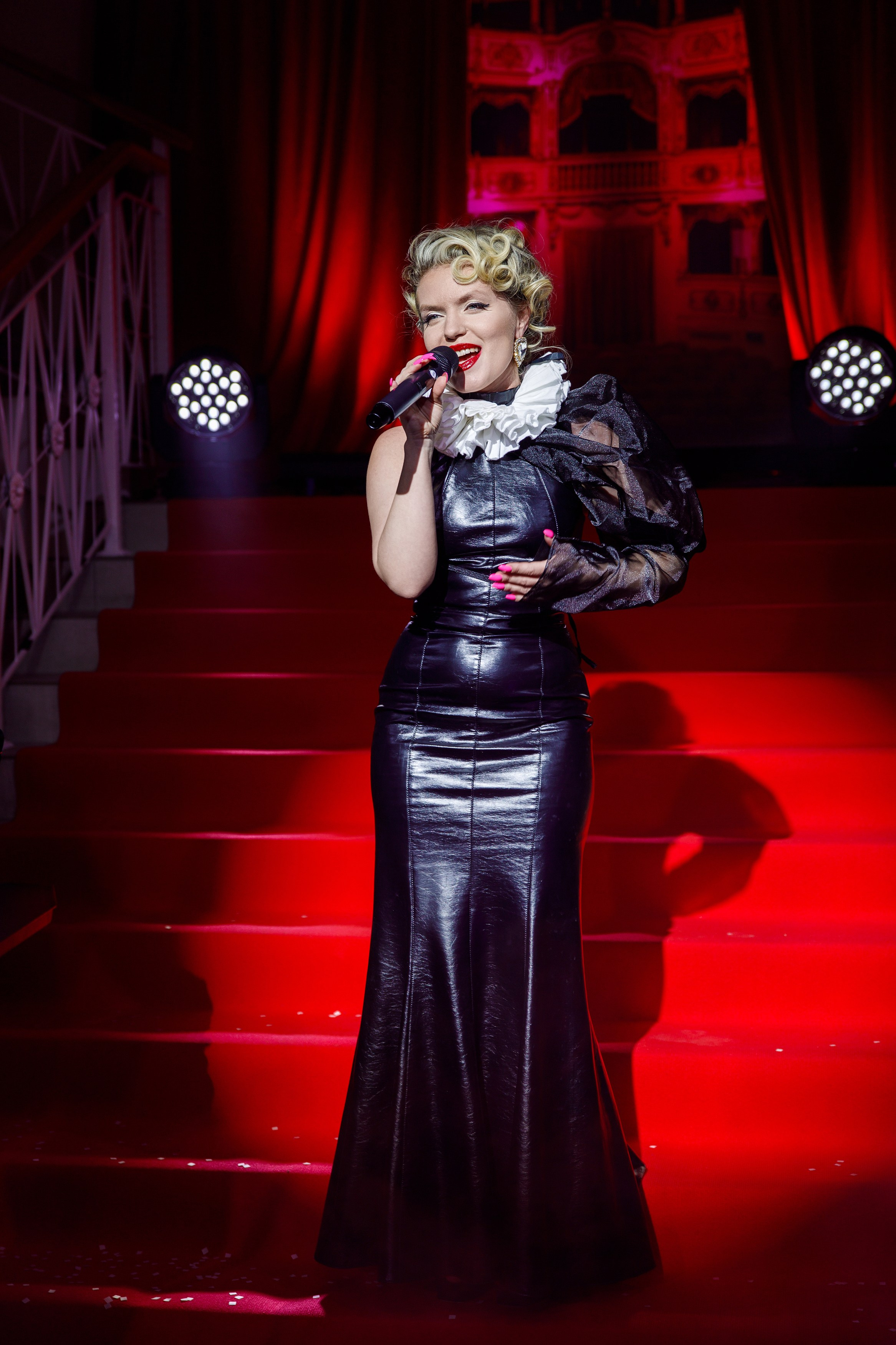 Награждение победителя конкурса «Учитель Года» г. Горнозаводск. Фотограф Дмитрий Молчанов | Фотограф Пермь | Фотограф