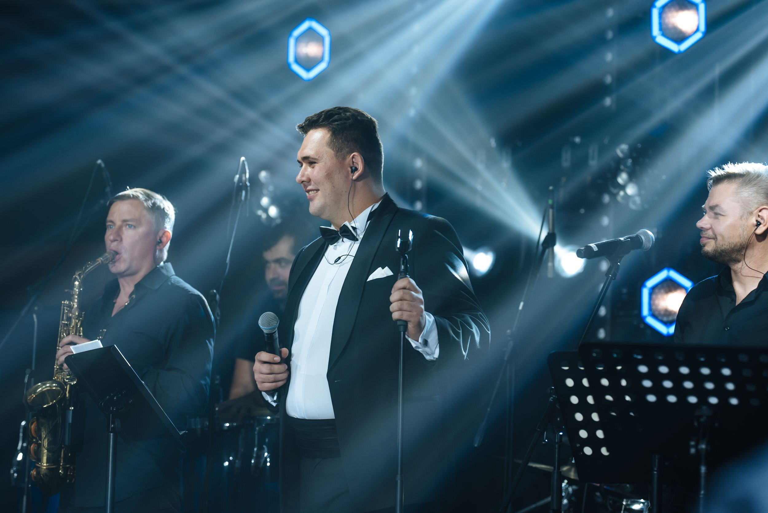 Организовать день рождения Ростов. Студия событий ДЕЙЗИ. Организация мероприятий. Свадебное агентство в Ростове-на-Дону. Свадебный организатор. Организация свадьбы под ключ