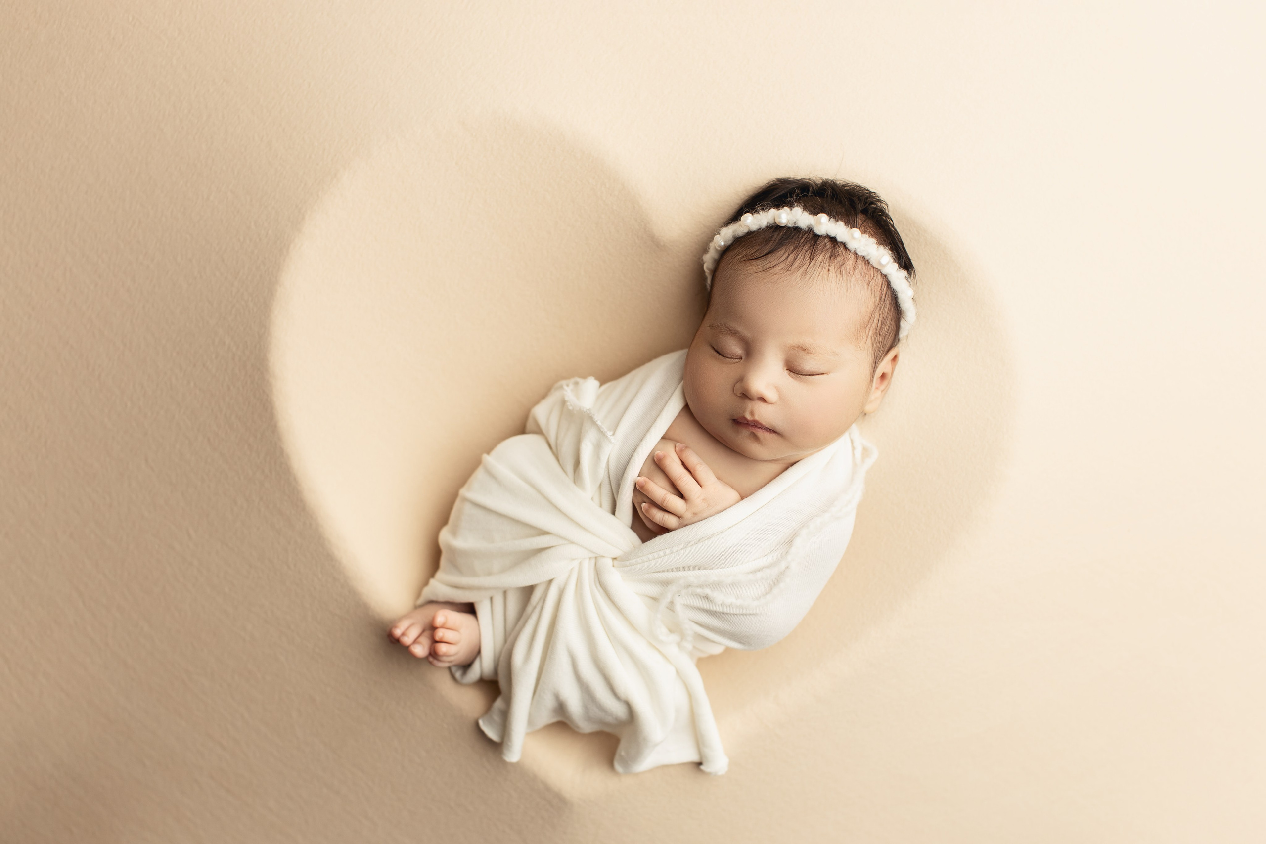 Девочки. Фотограф беременности, новорождённых и деток до года в Актау