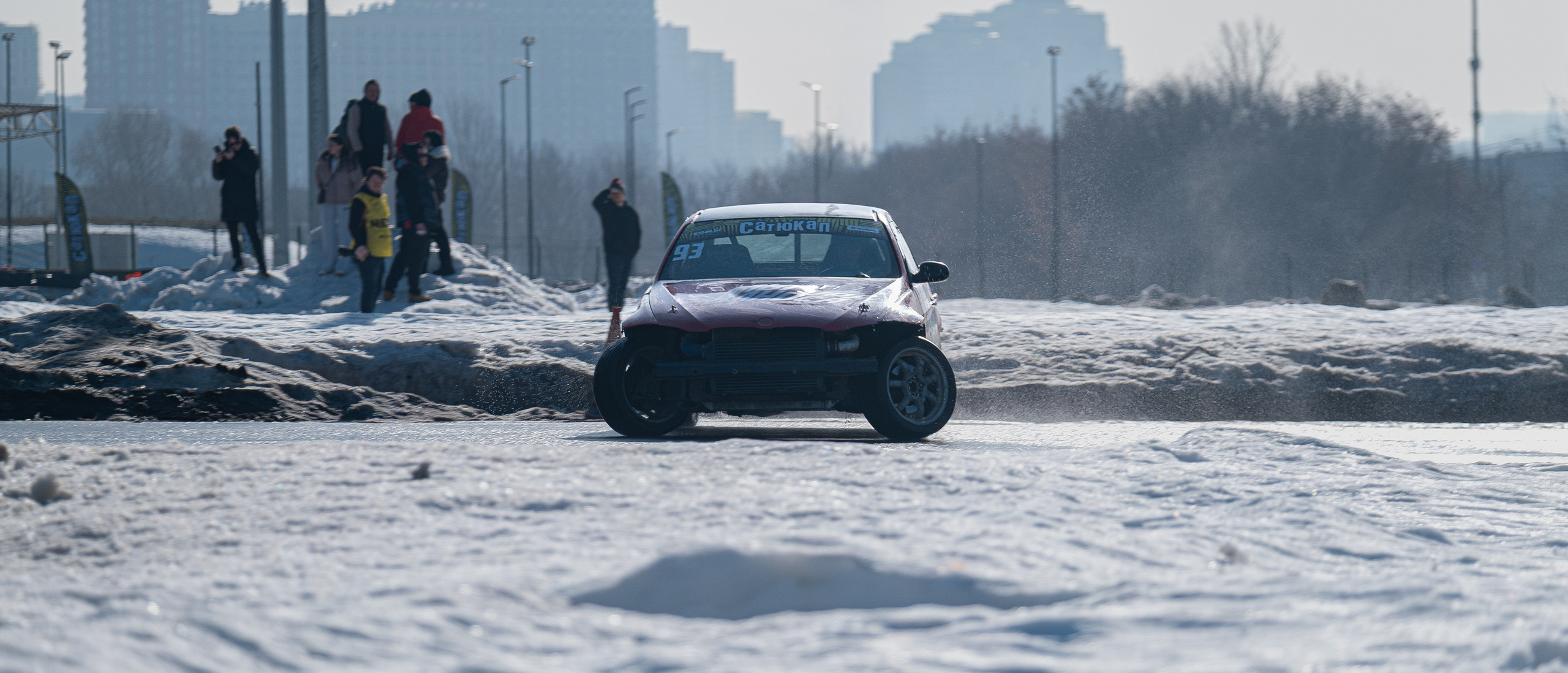 Спортивная автомобильная съемка. Malenkyia