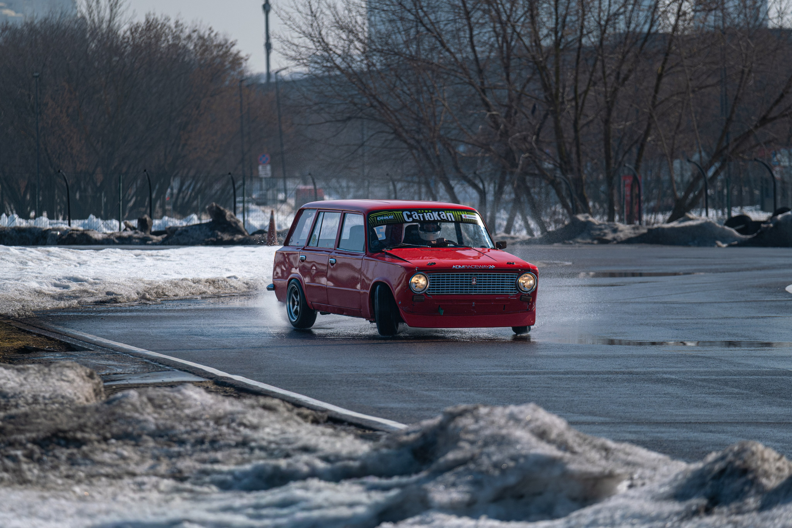Спортивная автомобильная съемка. Malenkyia