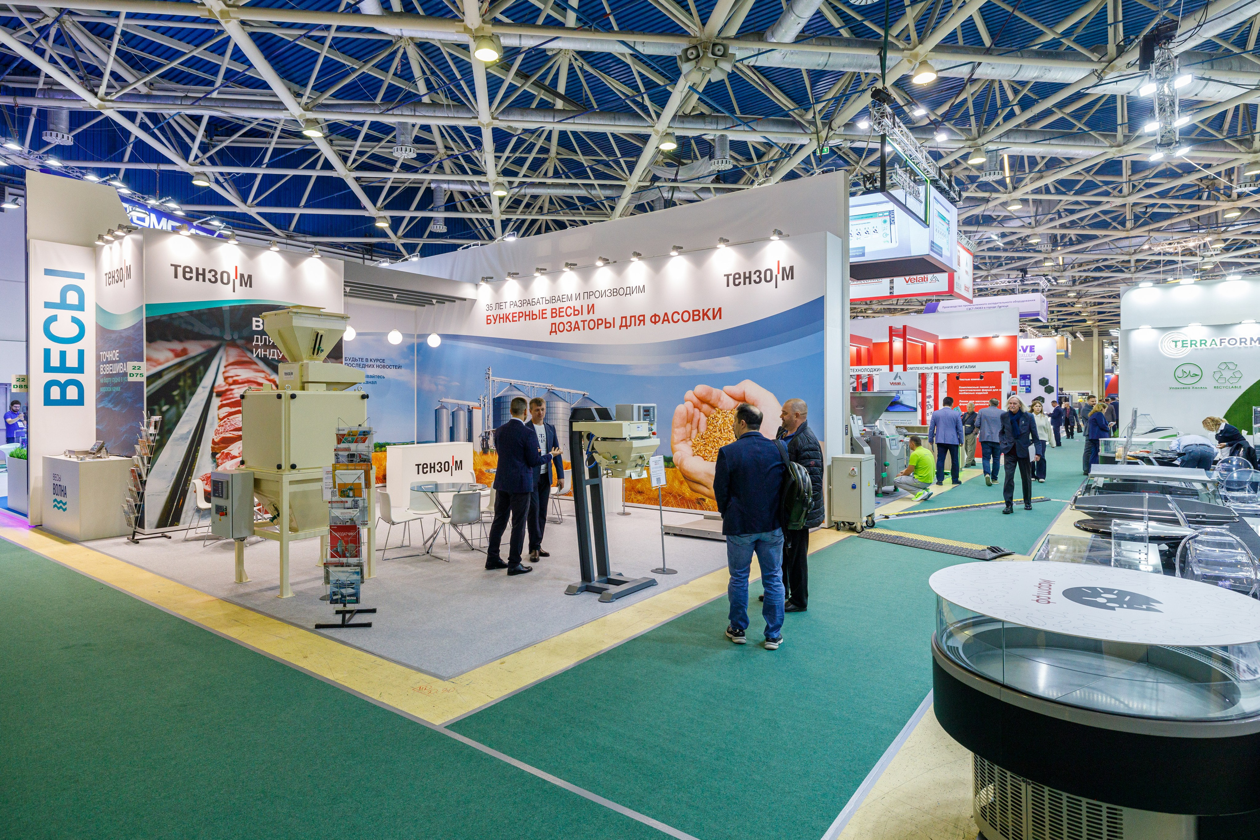 Съёмка стенда на выставке. Фотограф на мероприятие в Москве Марик