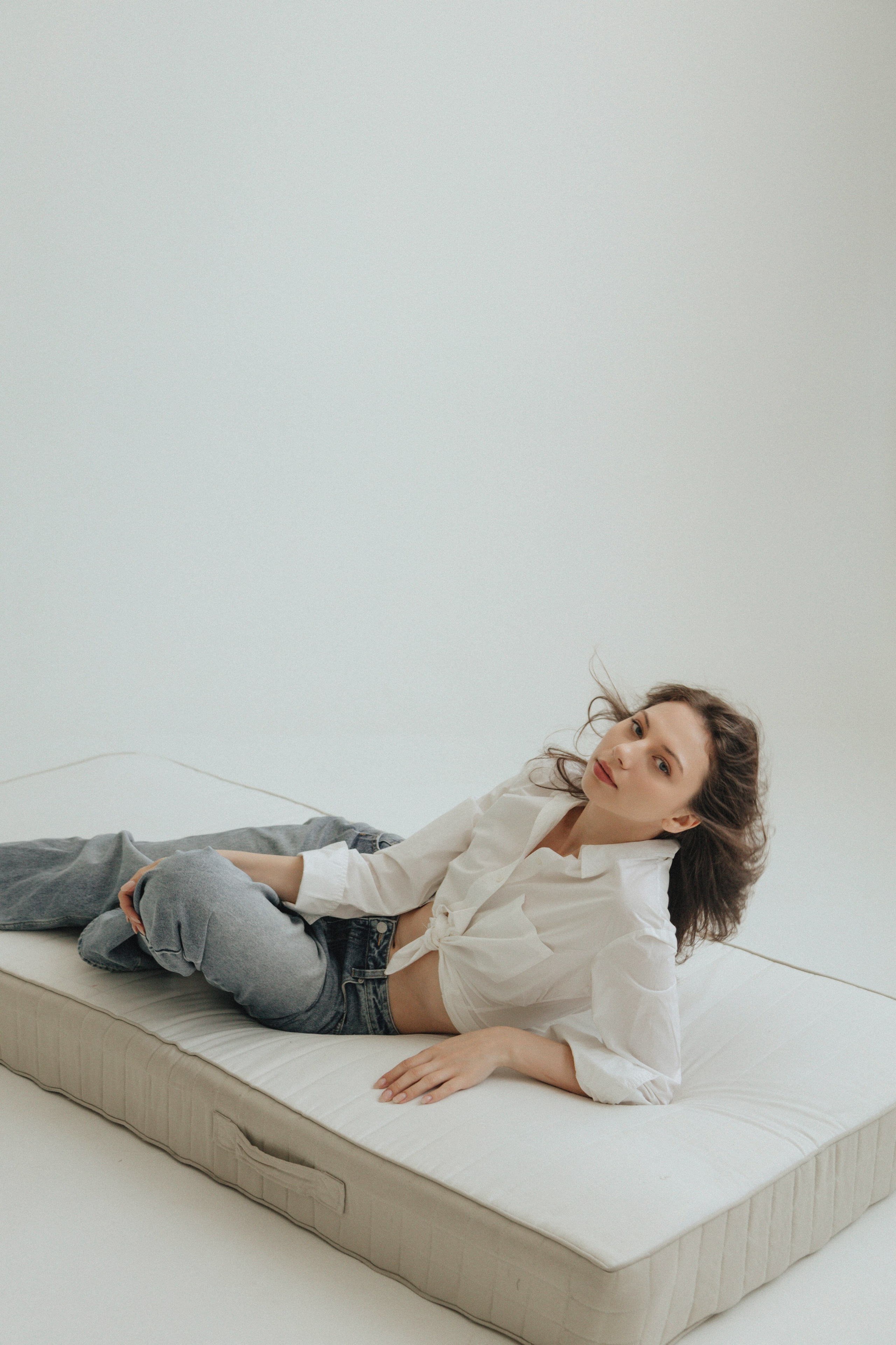 Владислава. Фотосессия минимализм. Фотограф Ксения Третьякова, Санкт-Петербург