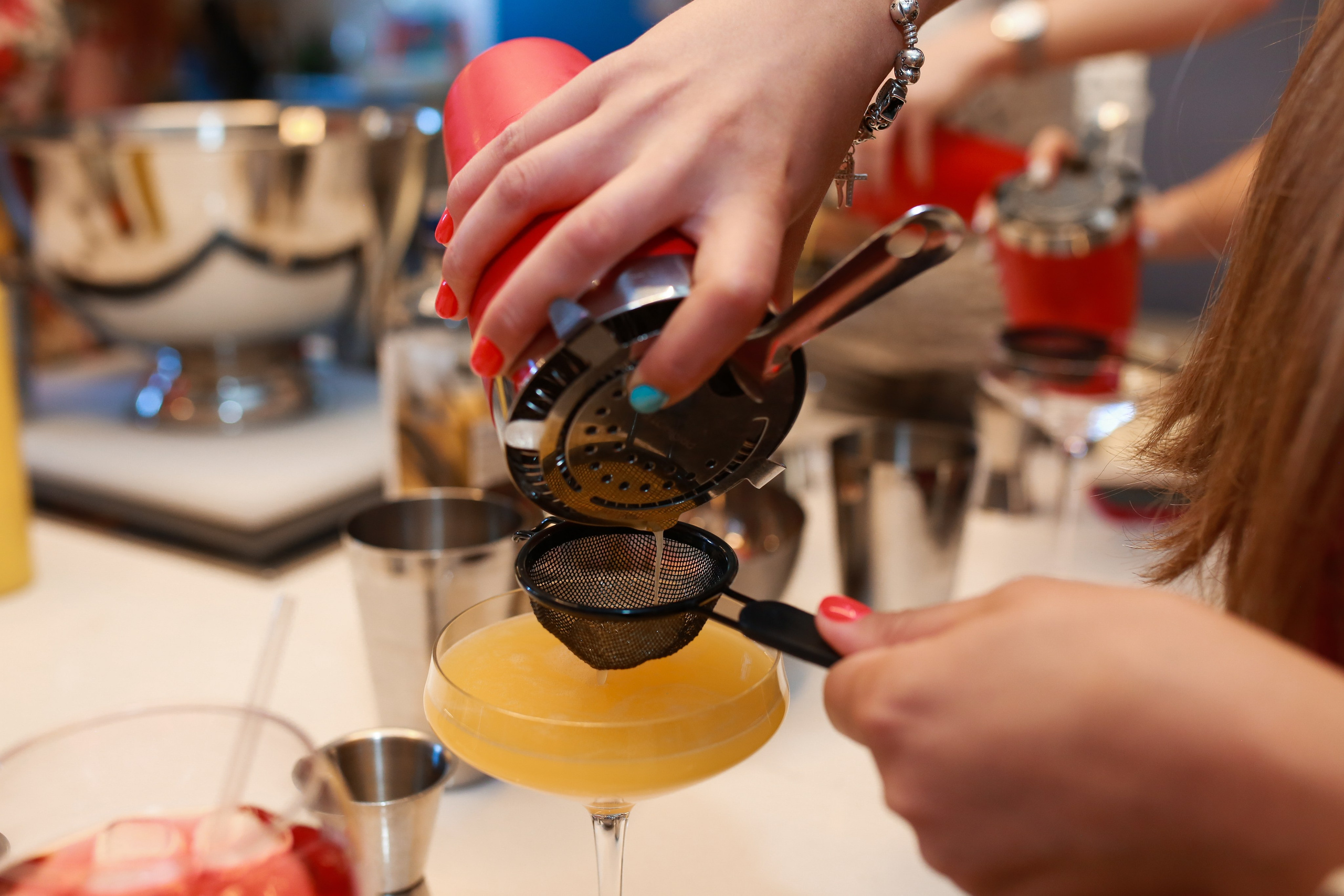 Коктейльное караоке для «Яндекс». Репортажный и портретный фотограф Полина Ершова