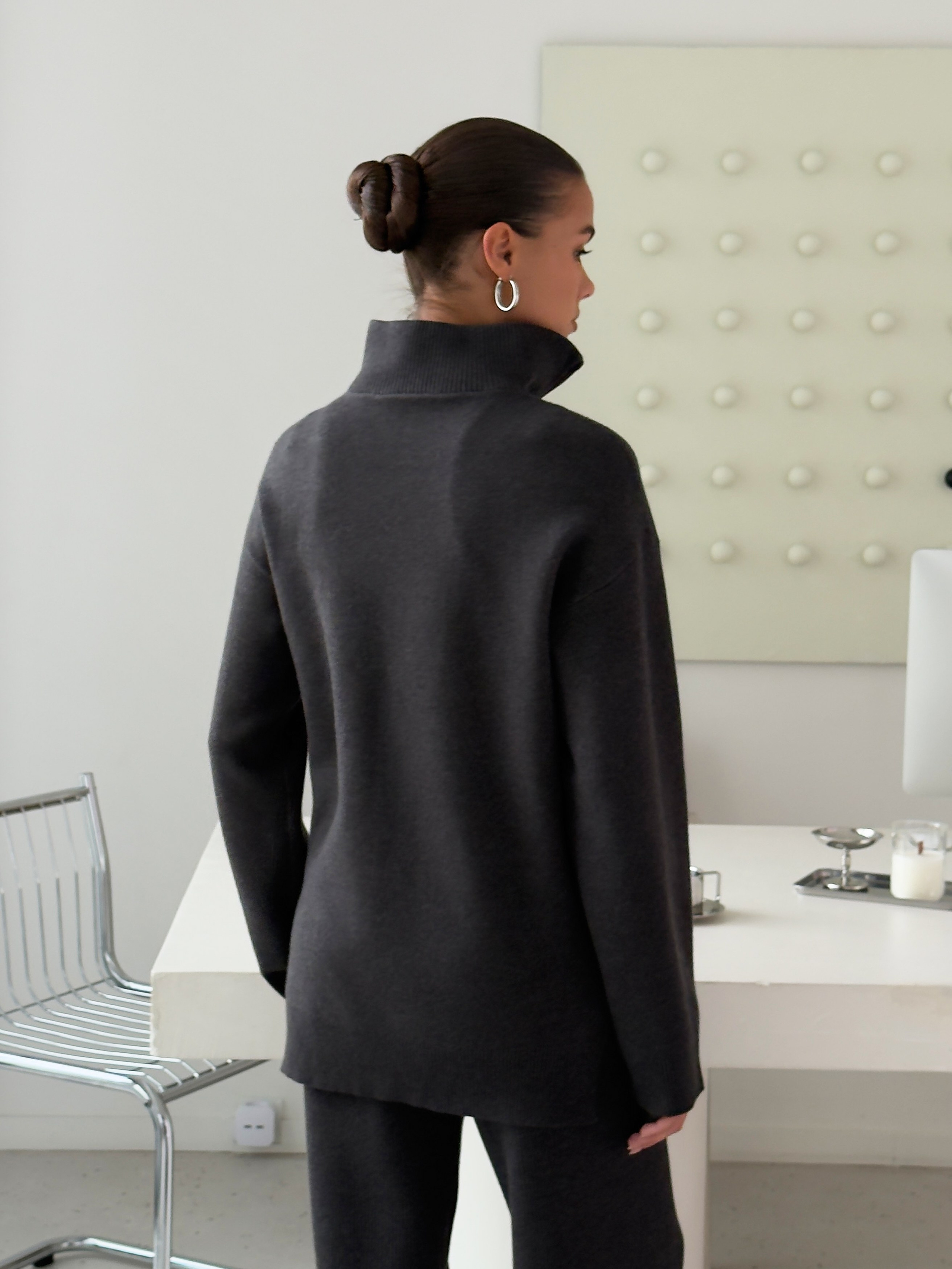 Mob.content. 595 Production