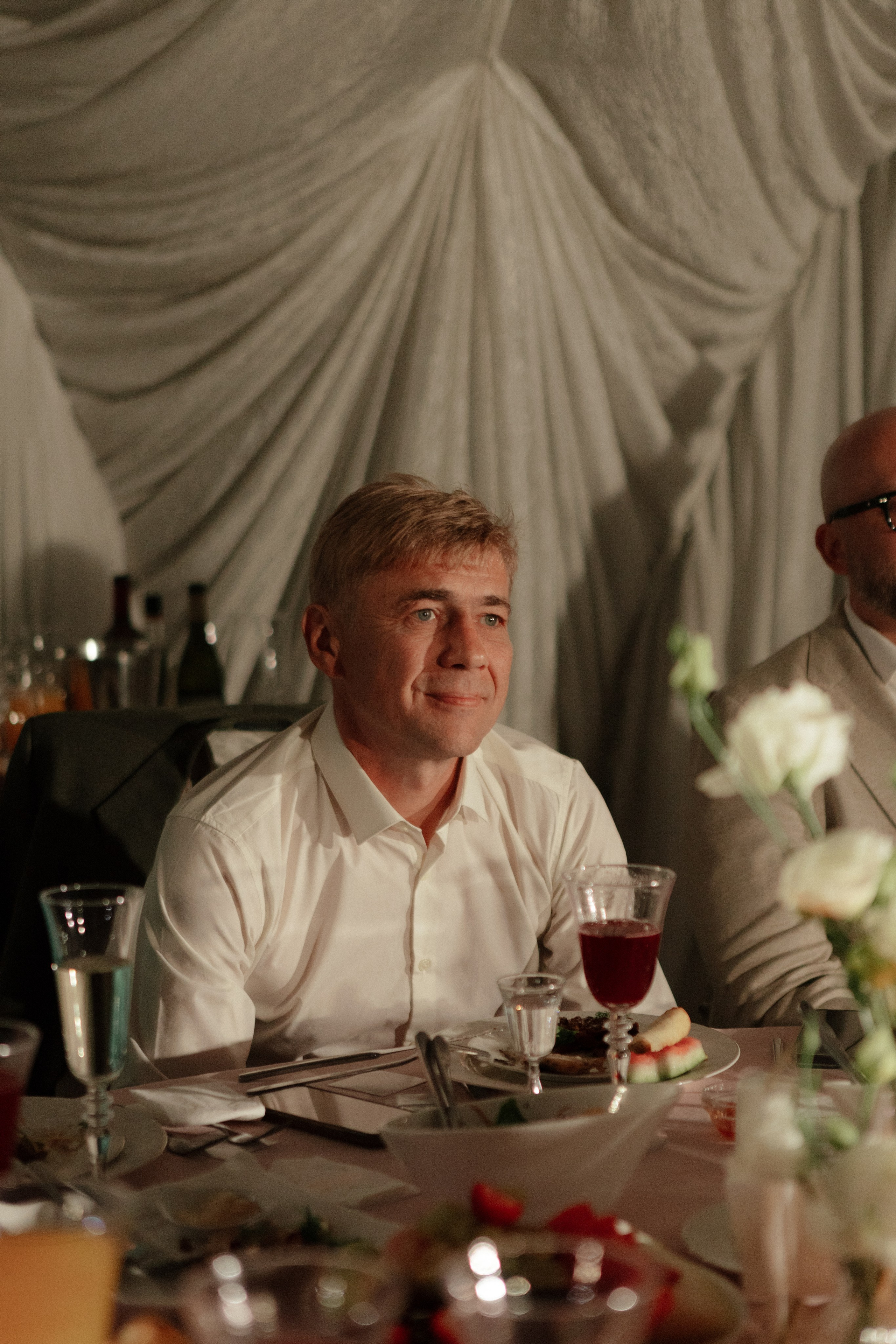 Аня и Саша. Свадьба в Юдино парк. Свадебный и портретный фотограф в Москве Анастасия Масюк