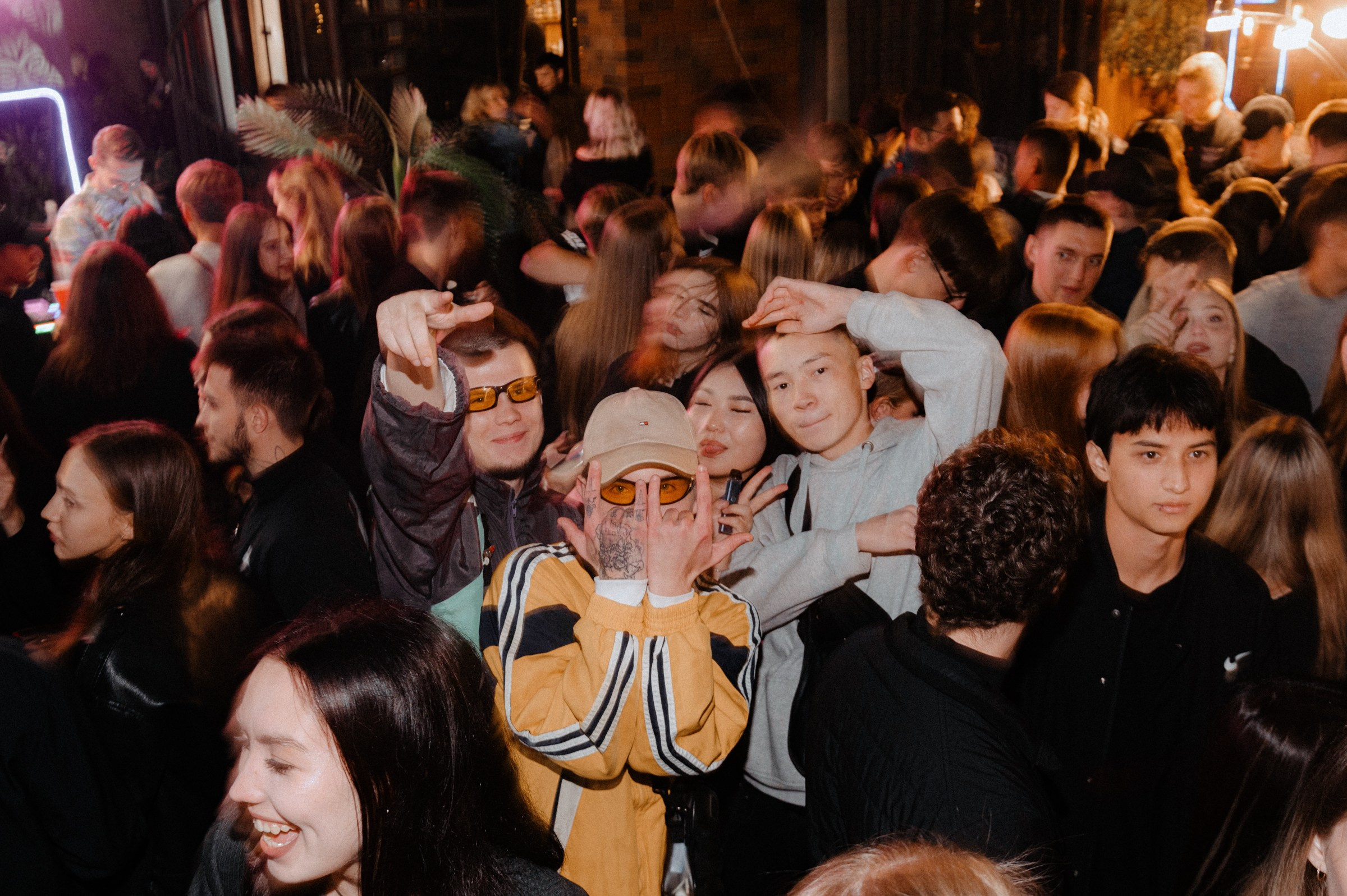 Party time. Мультижанровый Фотограф в Иркутске Александр Лебедев