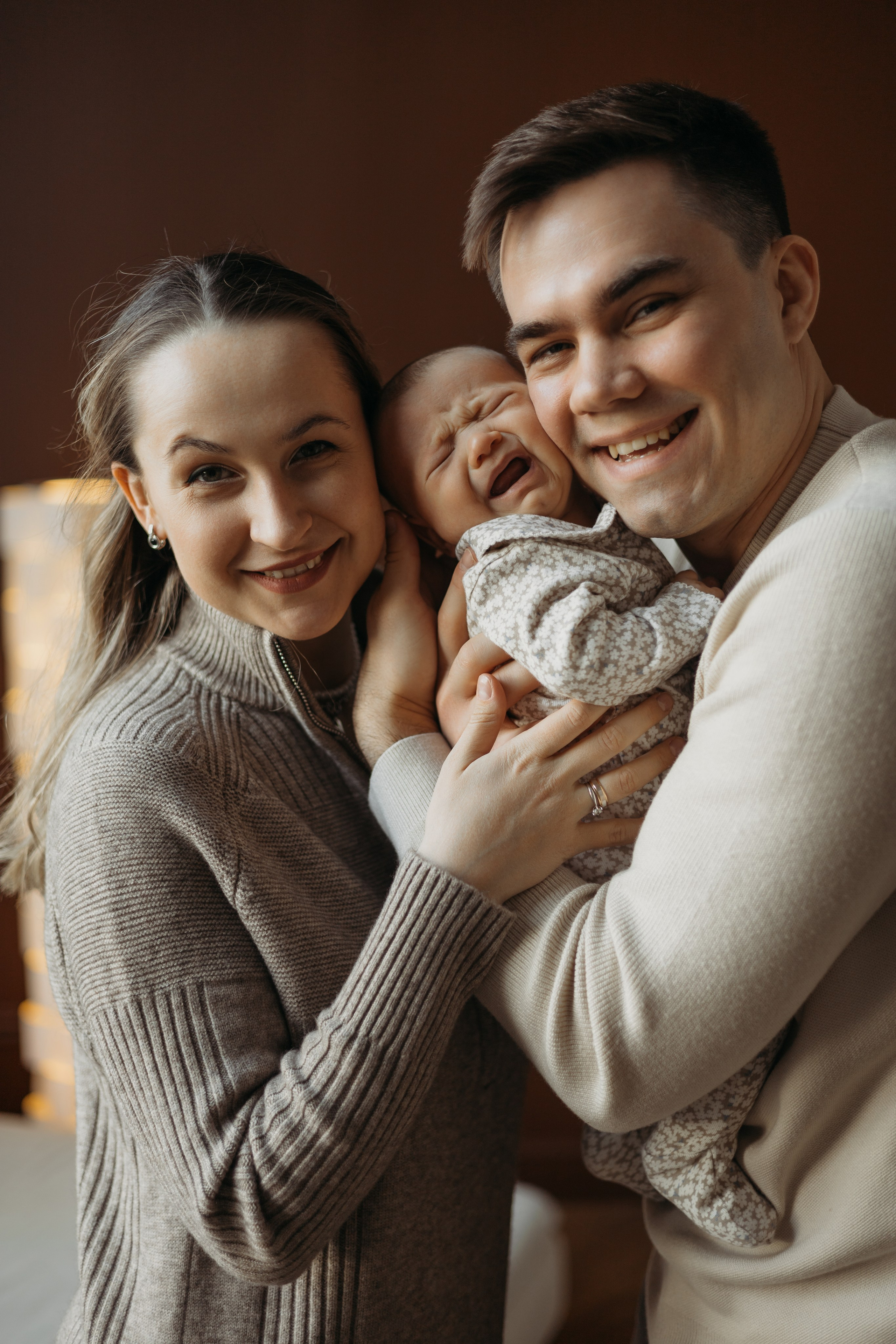 Семейная с малышкой. Самый теплый фотограф в Краснодаре Рябоконь Ксения