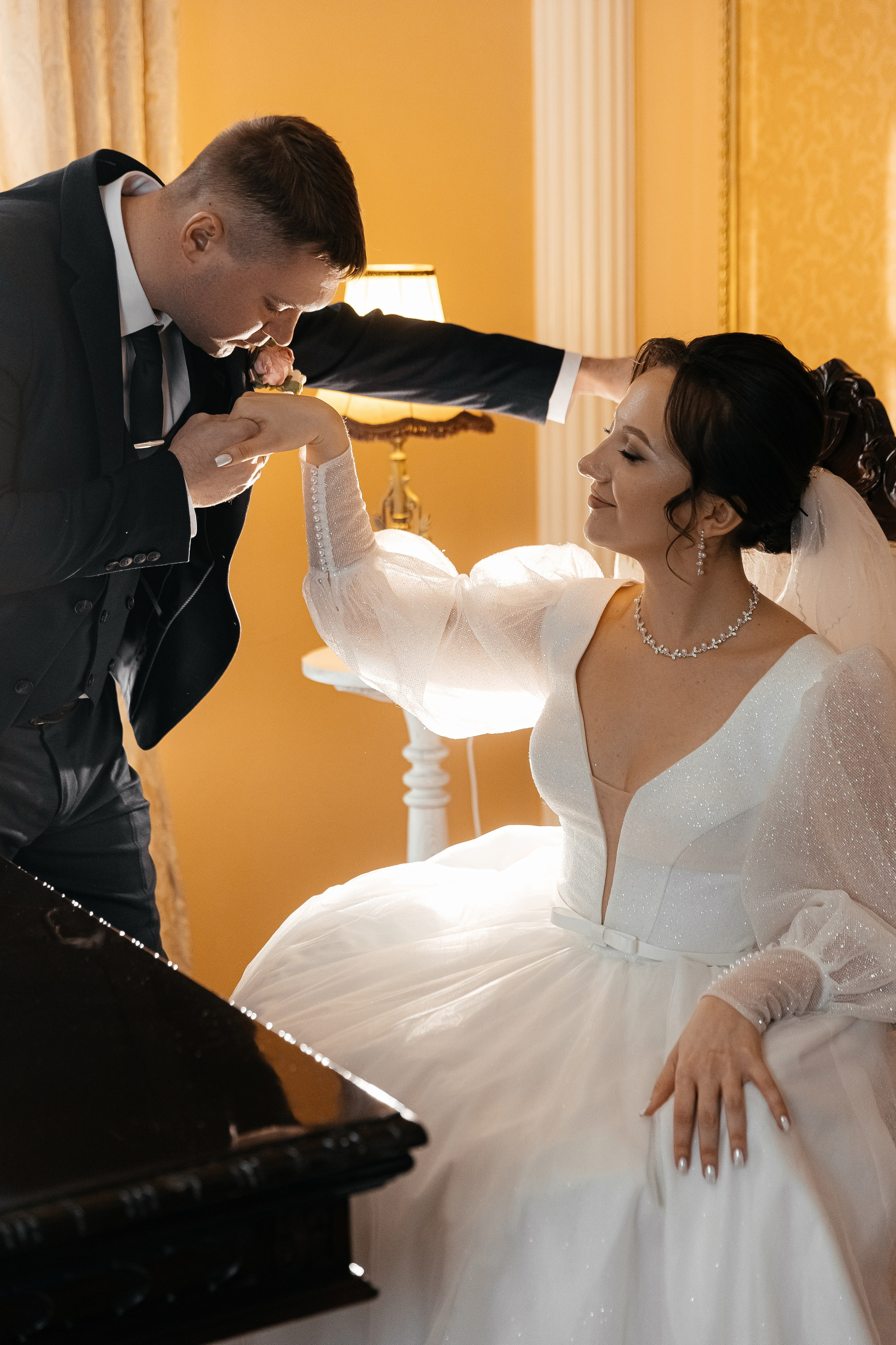 Кирилл и Эльвира. Главная