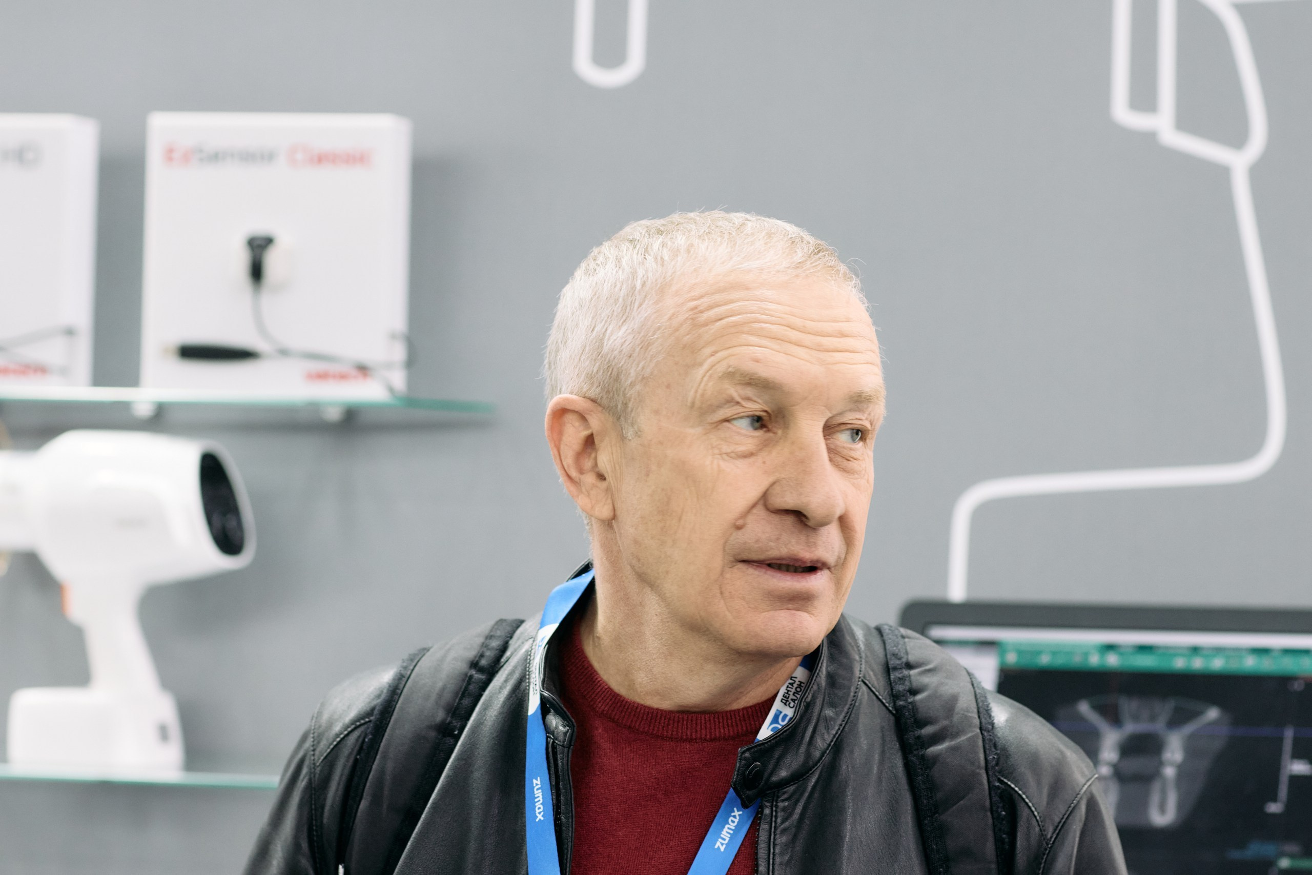 Дентал Салон 2026: Vatech. Свадебный и репортажный фотограф Дмитрий Кононенко