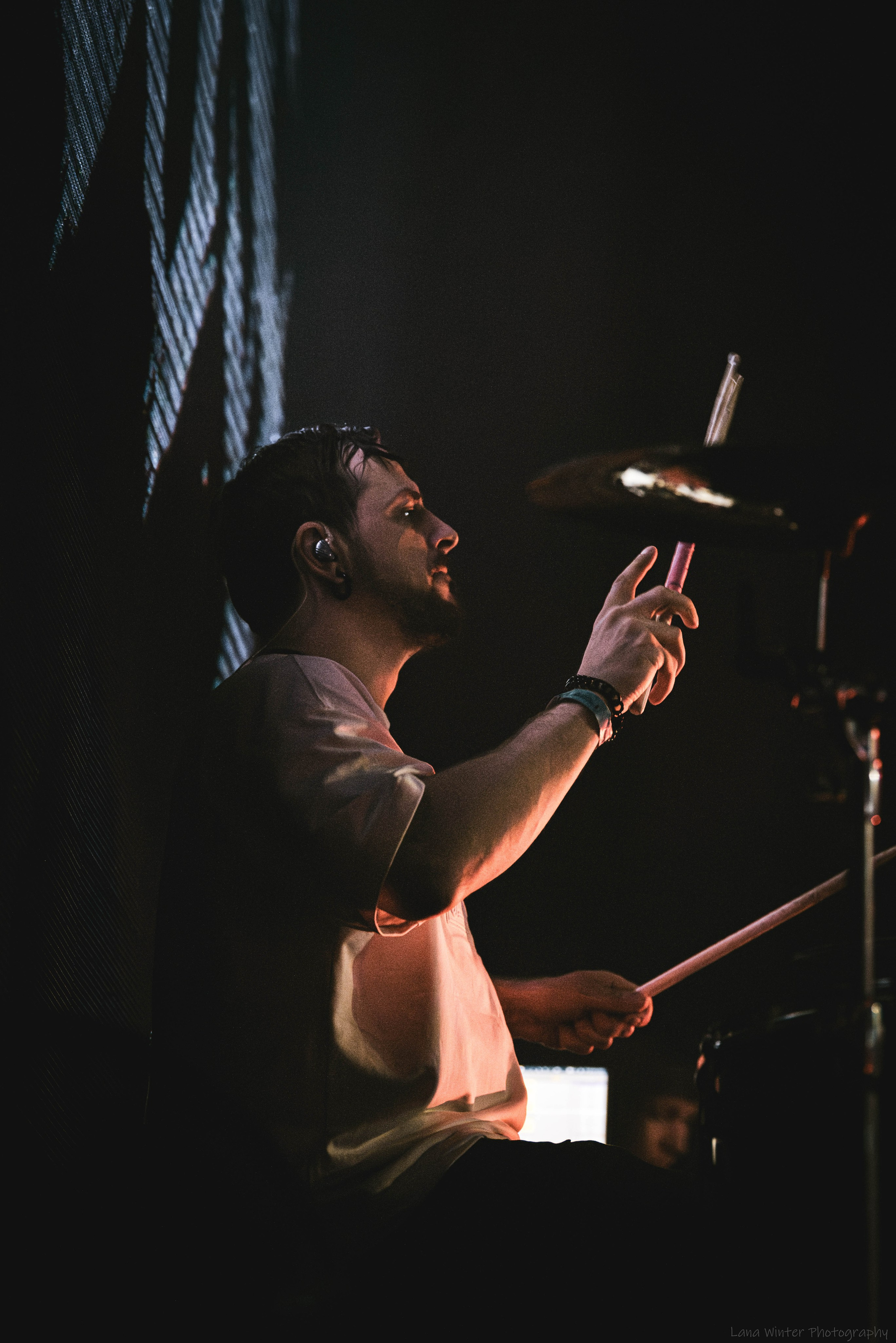 7000$ (25 января 2025 года, Москва, клуб Урбан). Фотограф Светлана Блинова, Москва и Московская область