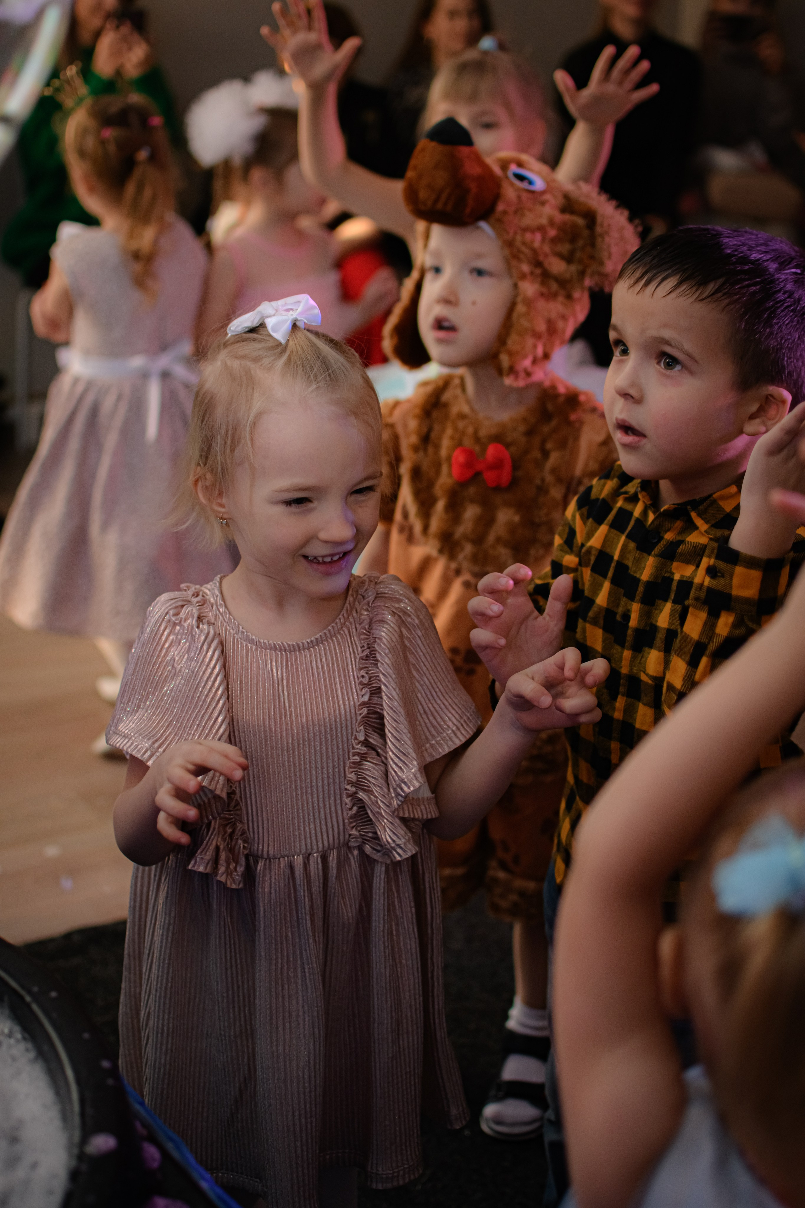 HAPPY NEW YEAR. Photokarish