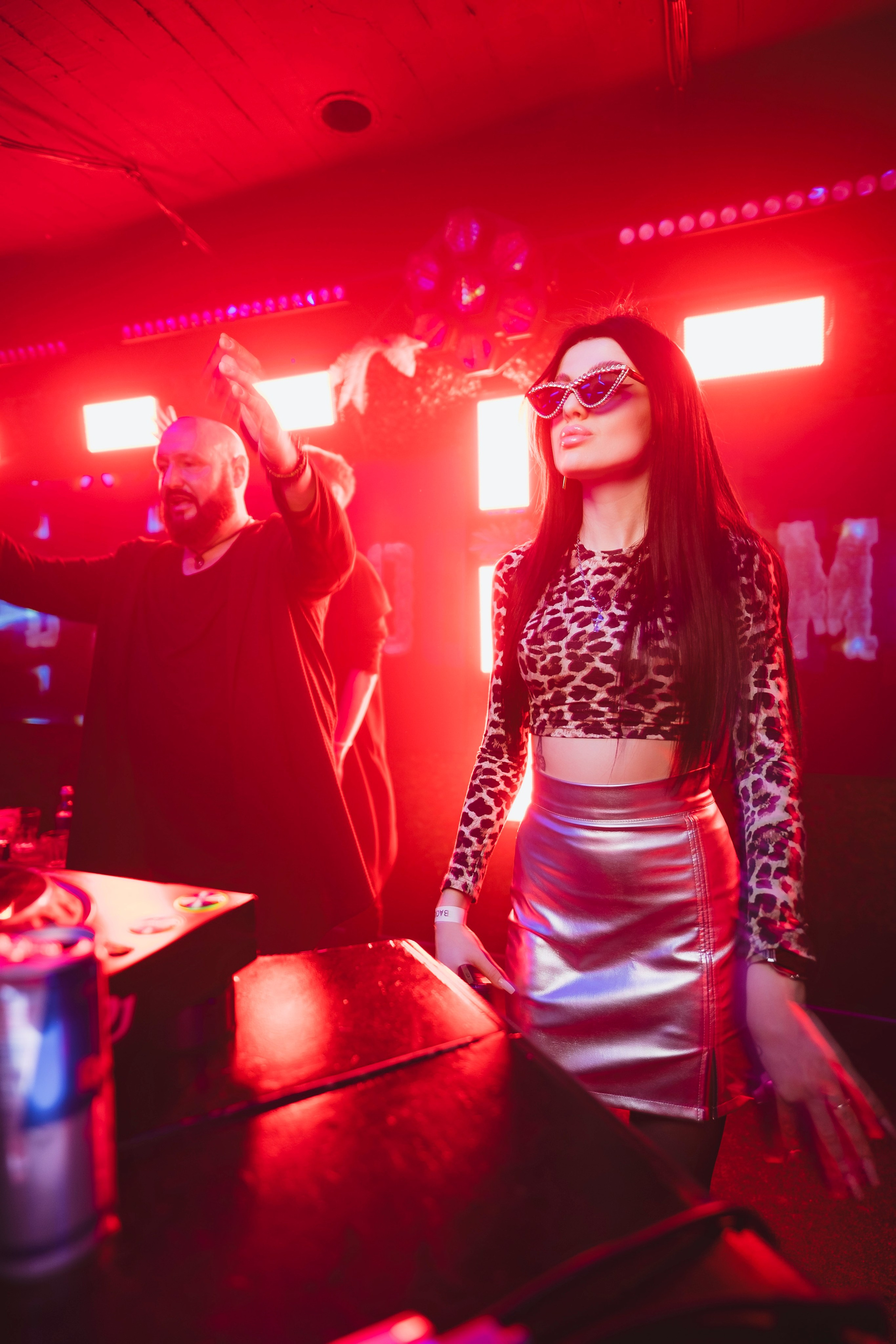 Embargo 30/03. Главная