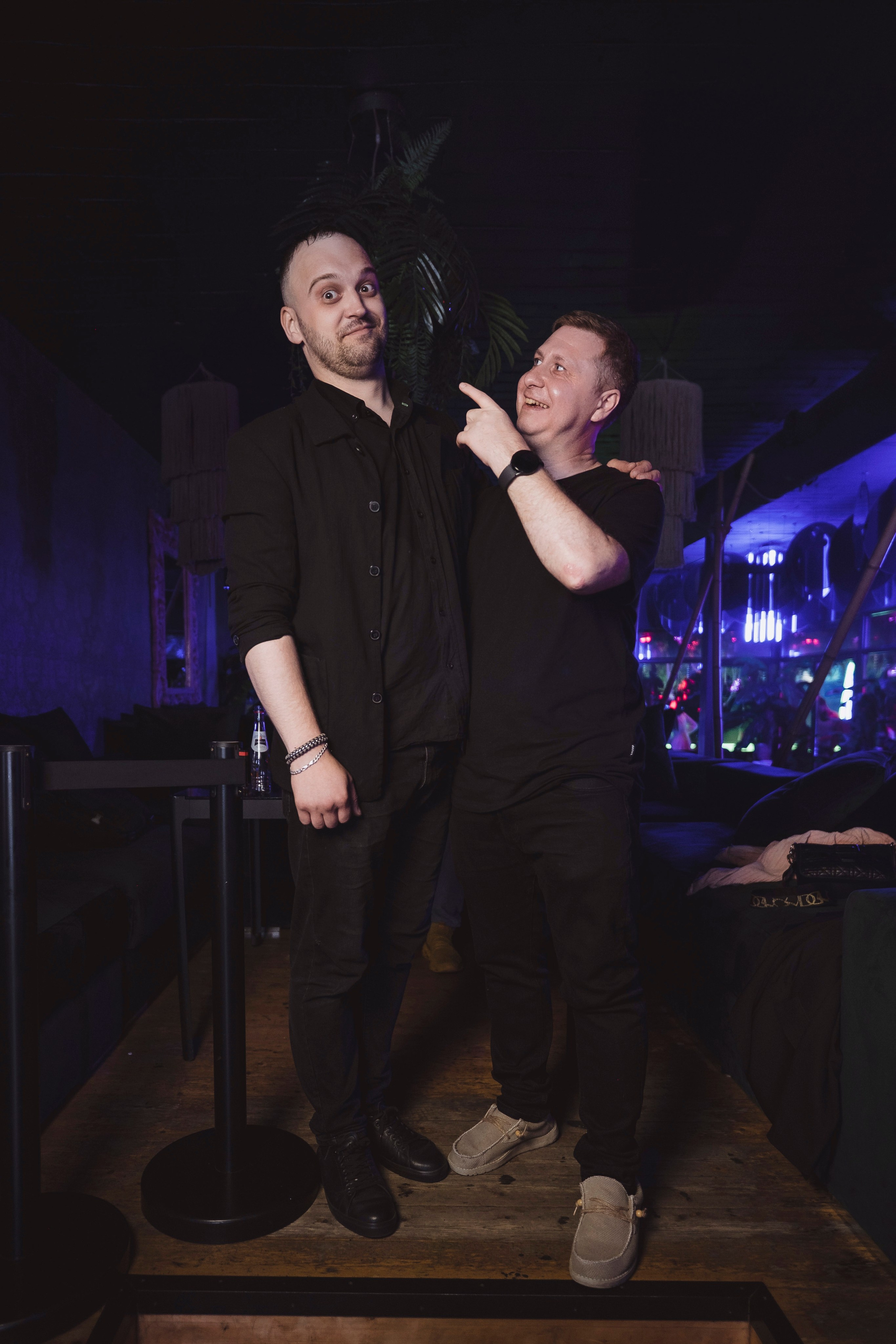 Embargo 27/04. Главная