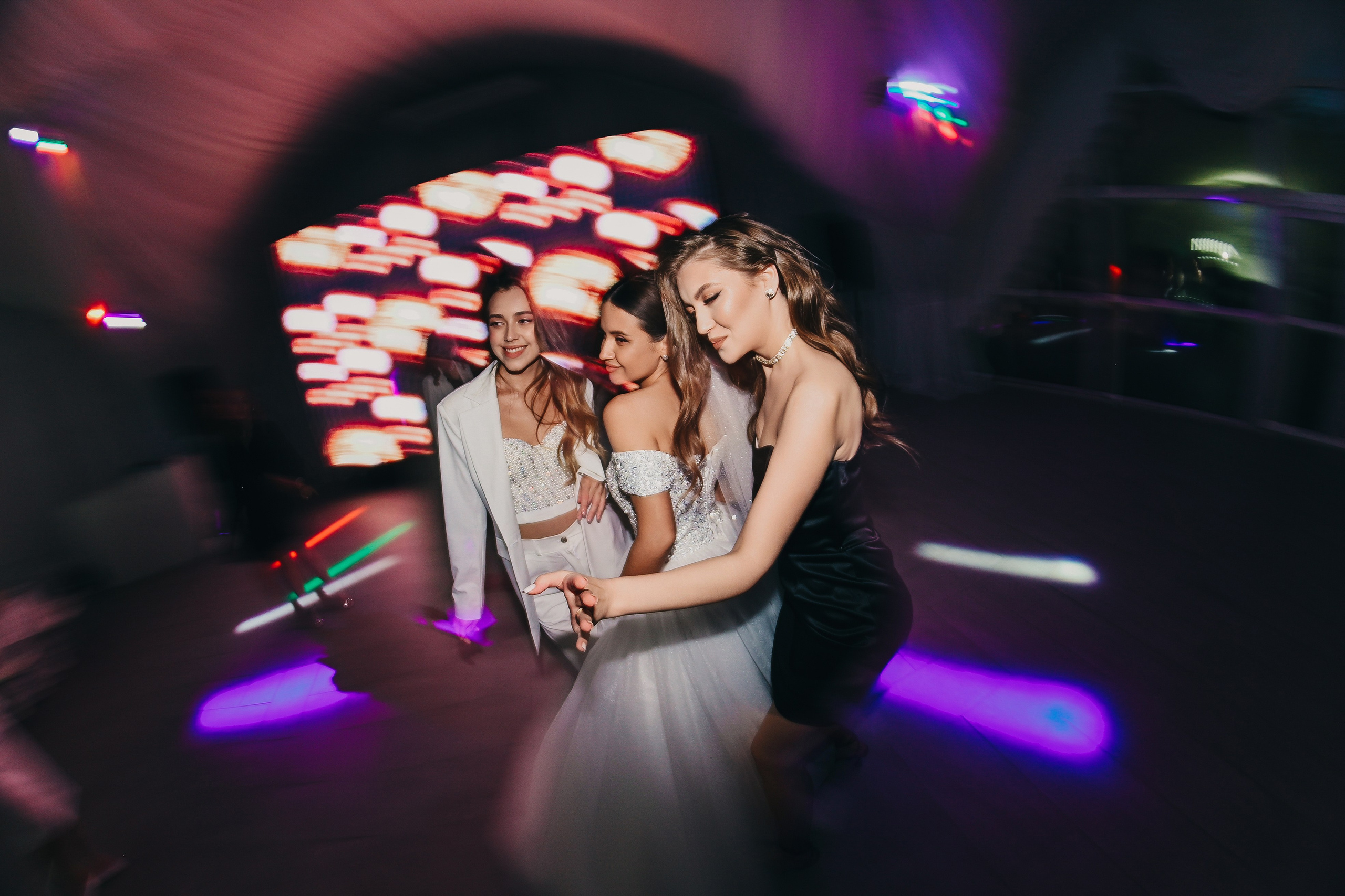 Свадьба Виктории и Александра. Свадебный и семейный фотограф Любава в Кургане