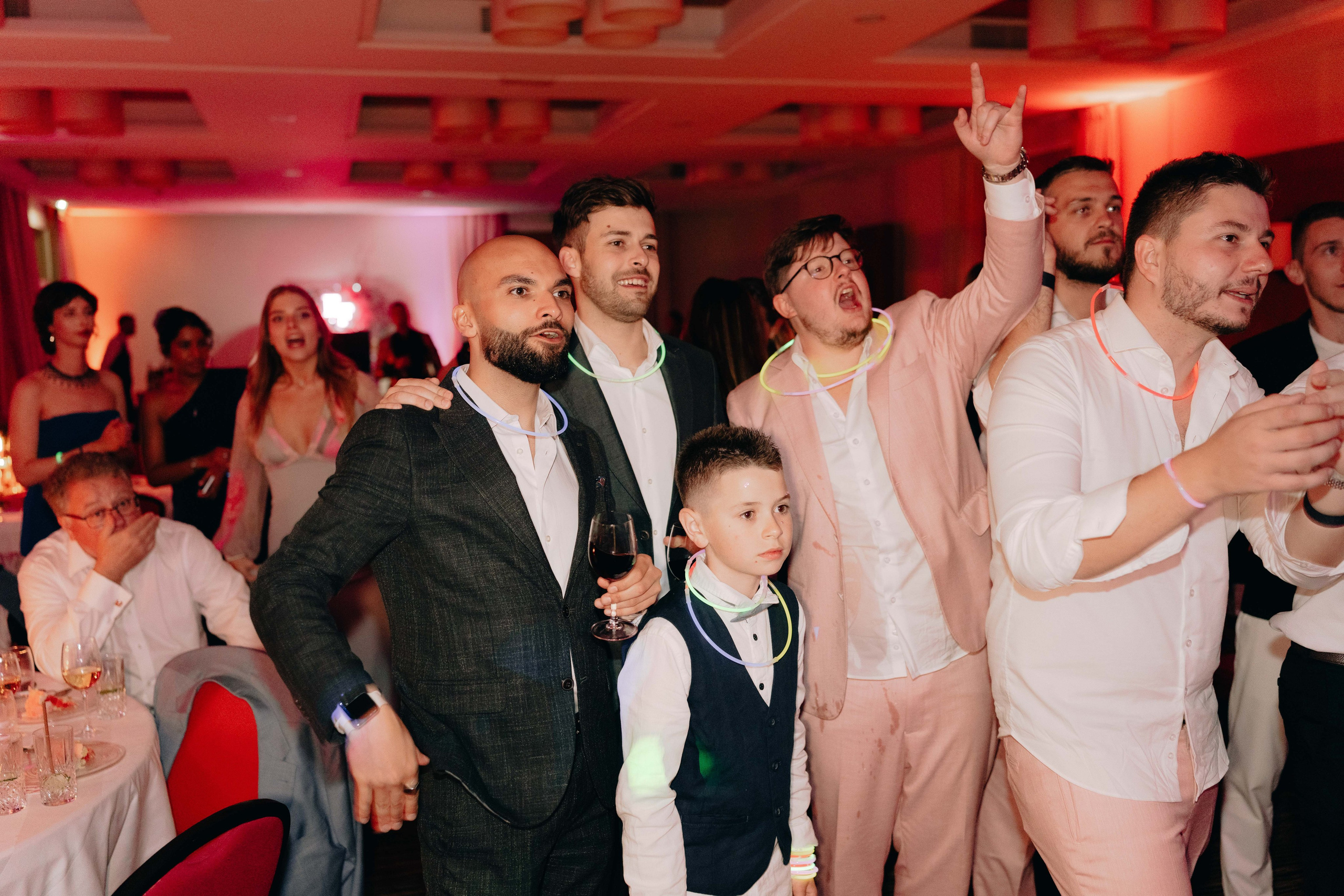 Photographe mariage Suisse Genève Europe. Professional Wedding Photographer Geneva & Romande Switzerland | Tanya Creator