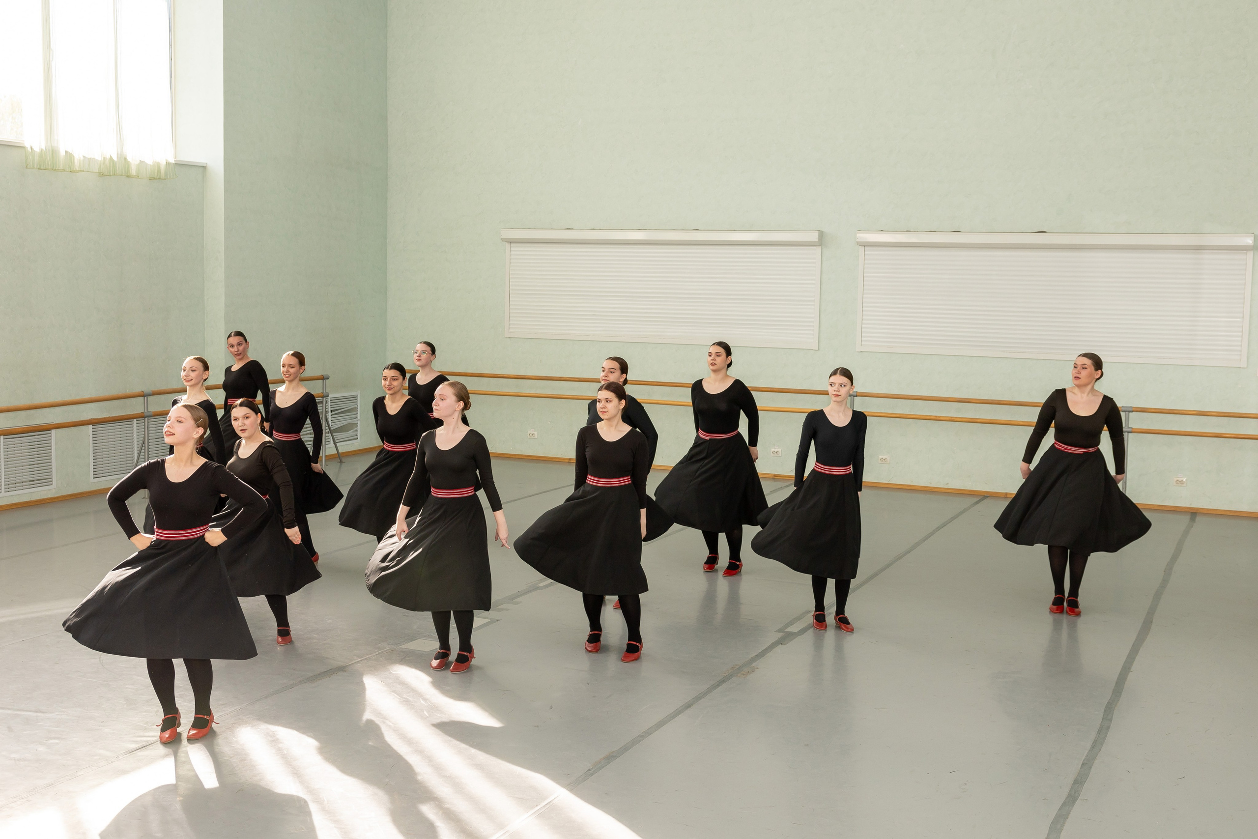 Открытый урок в студии народного танца «Славянский лик». Фотограф в Серпухове Наталья Руденко