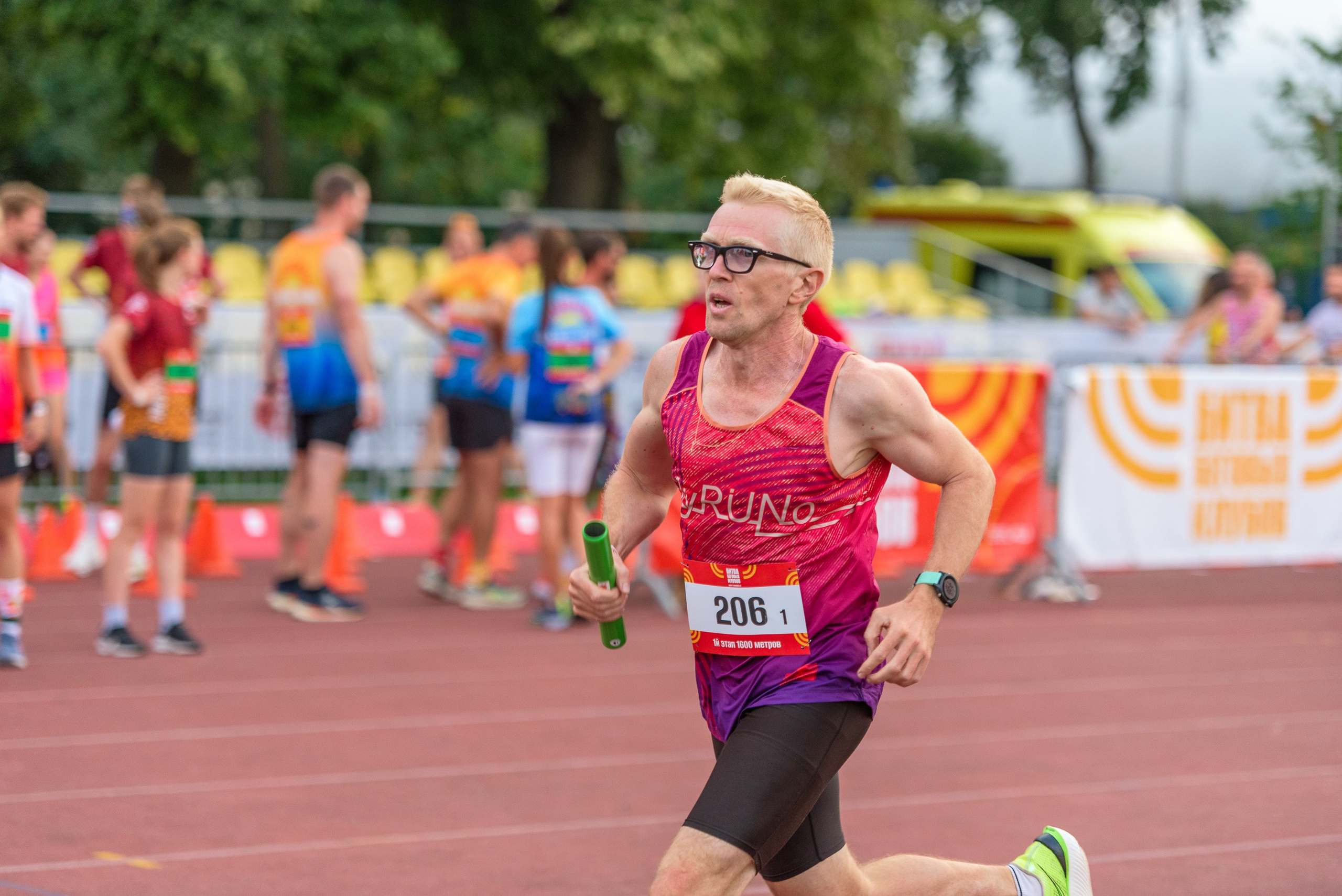 Битва беговых клубов. Репортажный фотограф Сергей Квартальнов