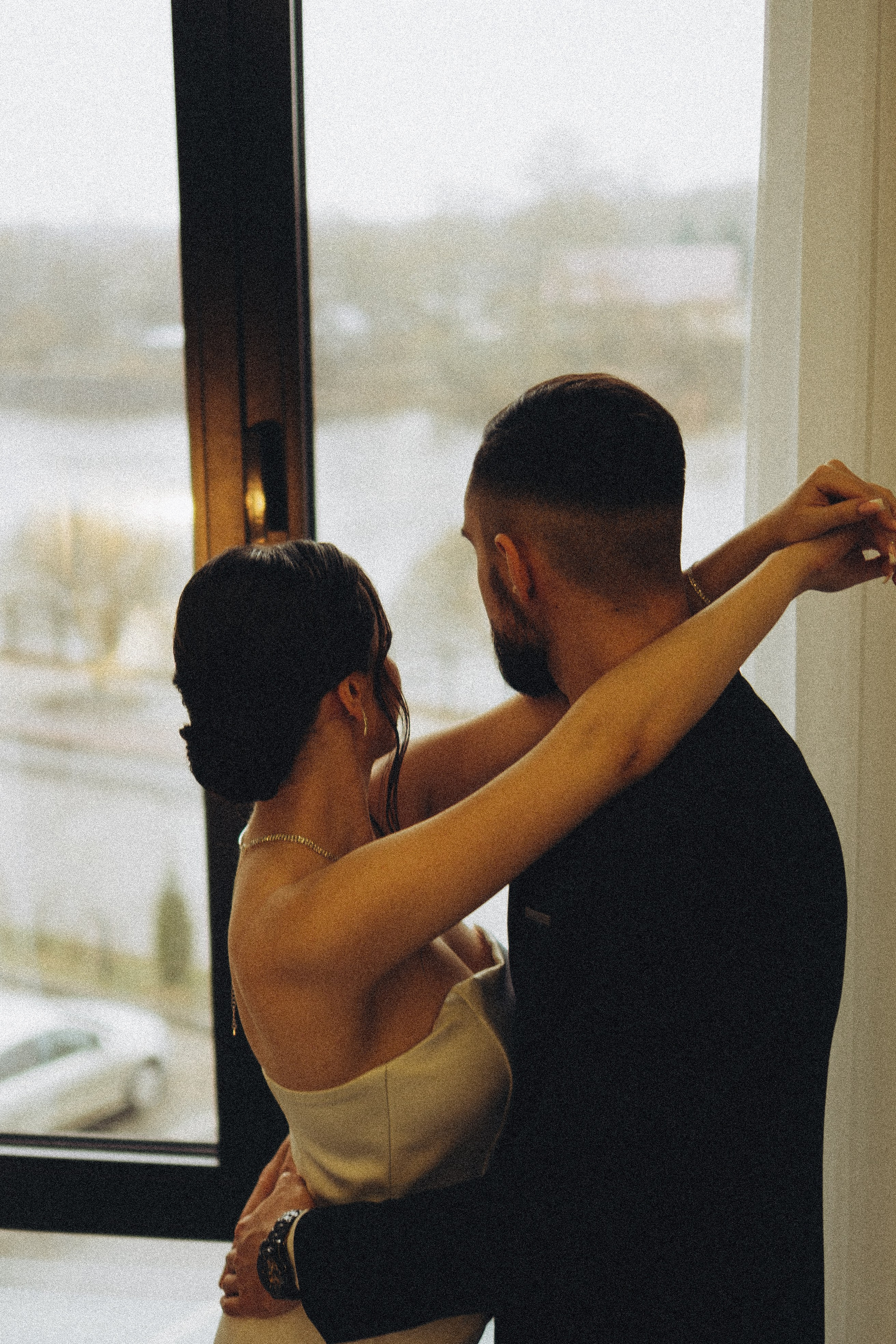 СВАДЕБНАЯ СЬЕМКА СБОРОВ ЖЕНИХА И НЕВЕСТЫ В ОТЕЛЕ И ТАКЖЕ ФОТОСЕССИИЯ В ОТЕЛЕЕ МЕГАПОЛИС БРЯНСК. Профессиональный фотограф, Санкт-Петербург — Виктория Богомолова