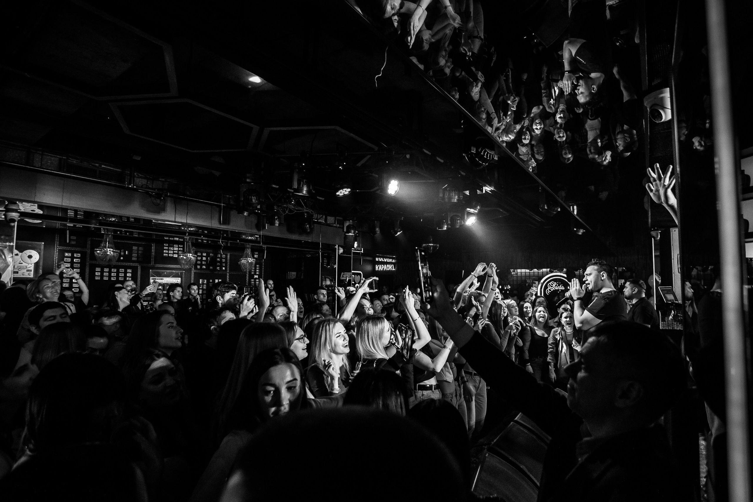 Выступление группы «Корни"_Santa Barbara_Симферополь_15.02.2025. Аминов Руслан | Фотограф