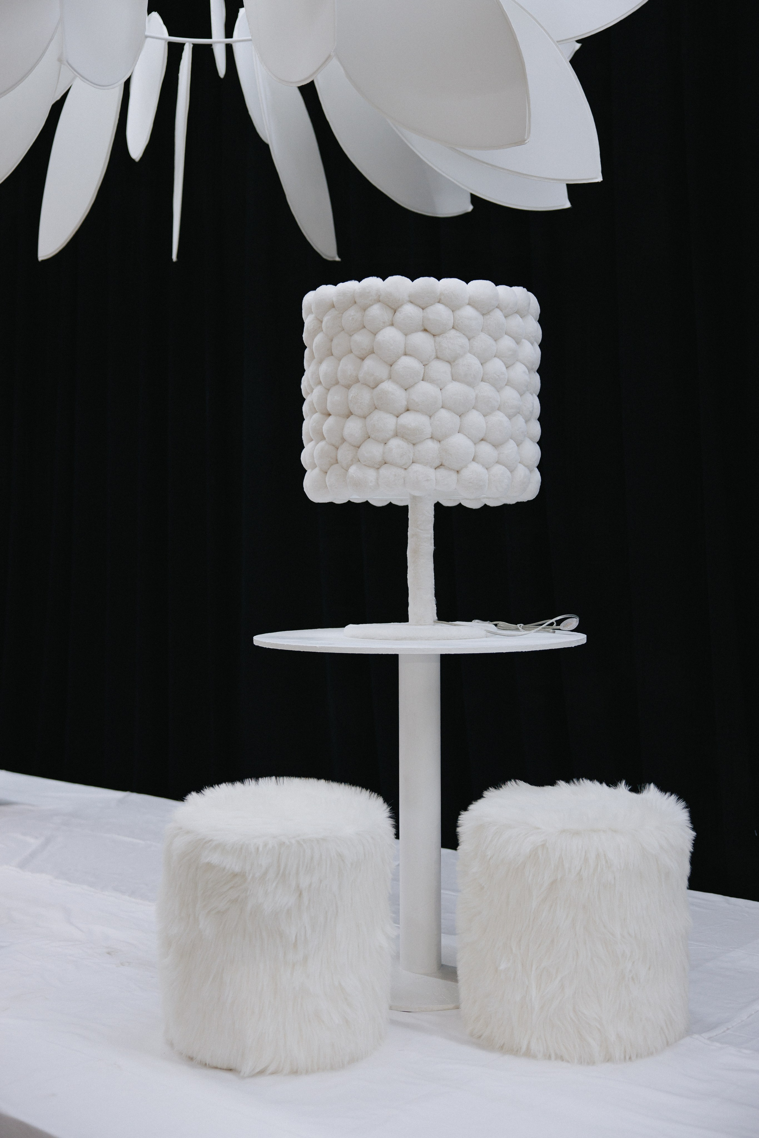 Выставка СТО ВЕЩЕЙ В ИНТЕРЬЕРЕ. Фотограф Иркутск Антипин Сергей