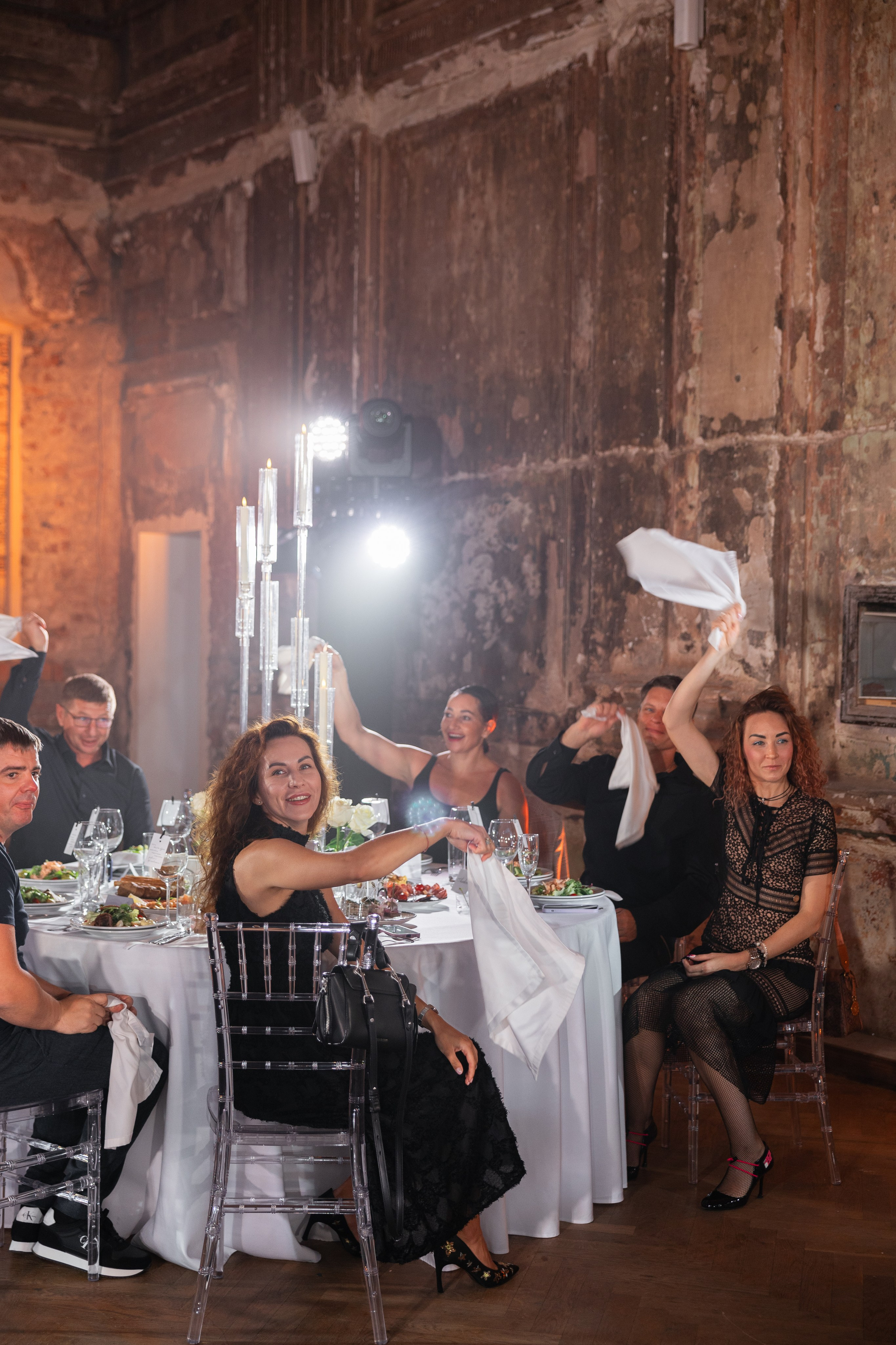 Futuro. Wedding reels and photo