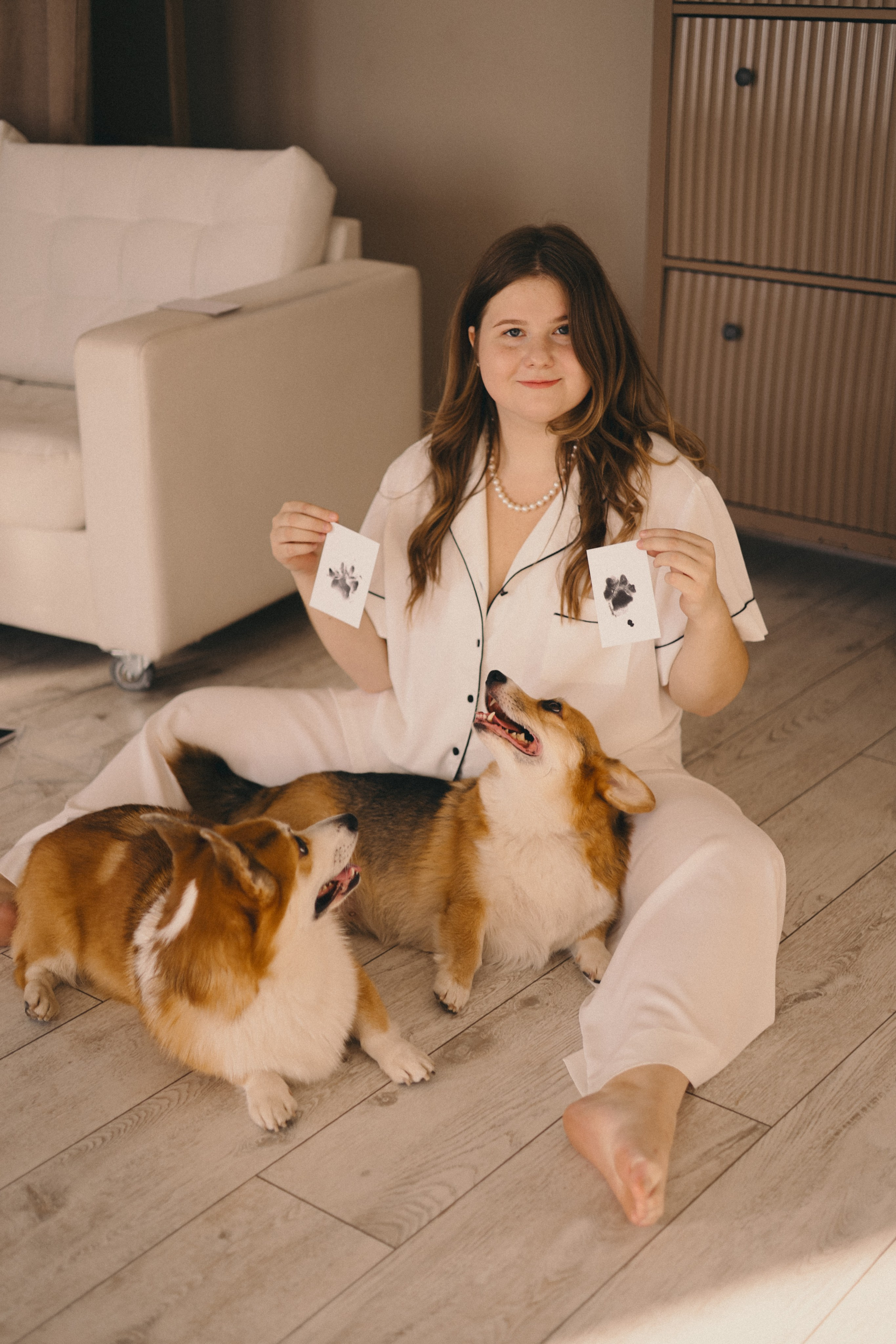 Виктория и Корги. Фотограф Мария Лаенко