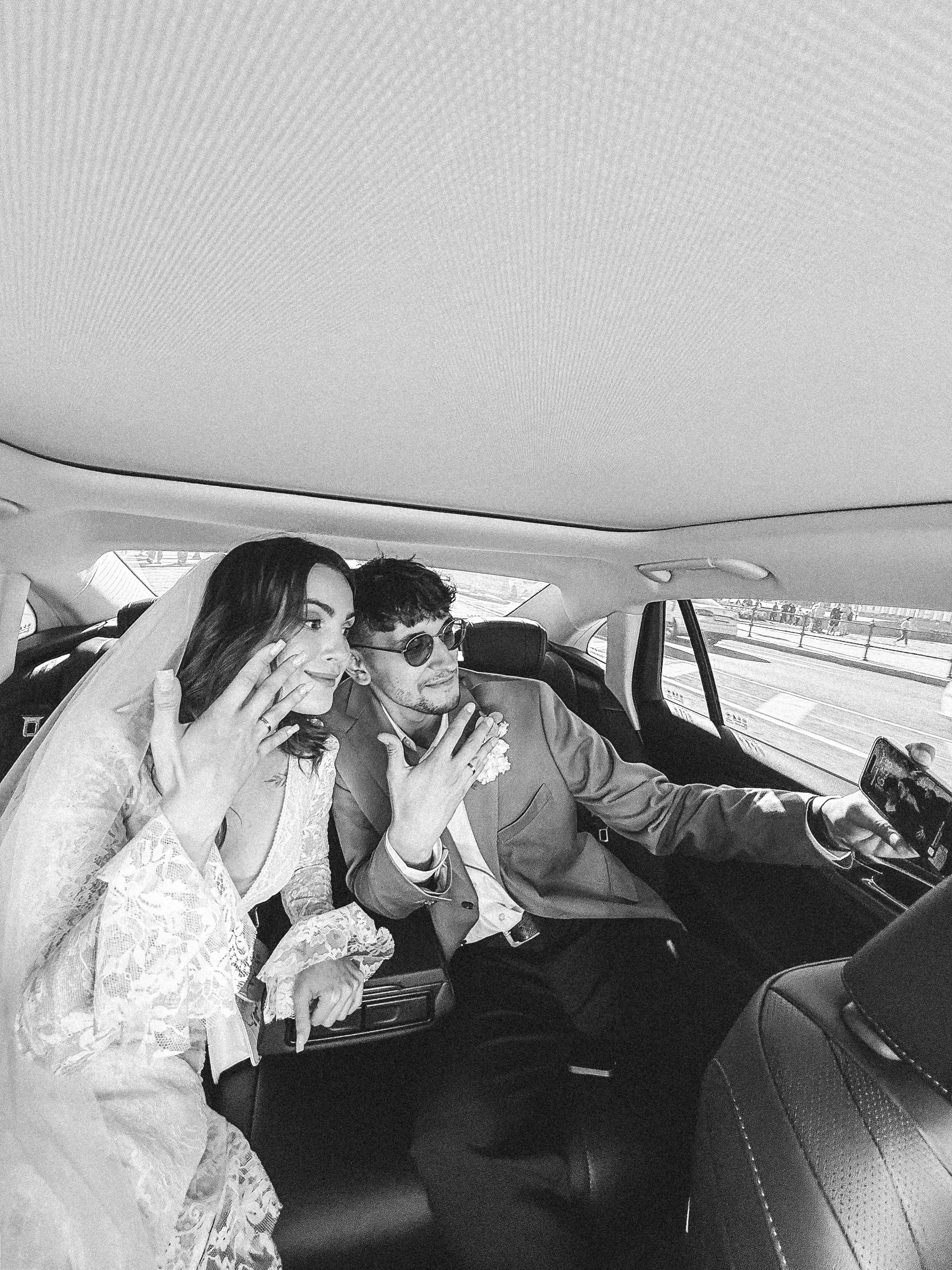 ФОТО НА ТЕЛЕФОН ВО ВРЕМЯ БРАКОСОЧЕТАНИЯ В ПЕРВОМ ДВОРЦЕ И ПРОГУЛКИ. Профессиональный фотограф, Санкт-Петербург — Виктория Богомолова