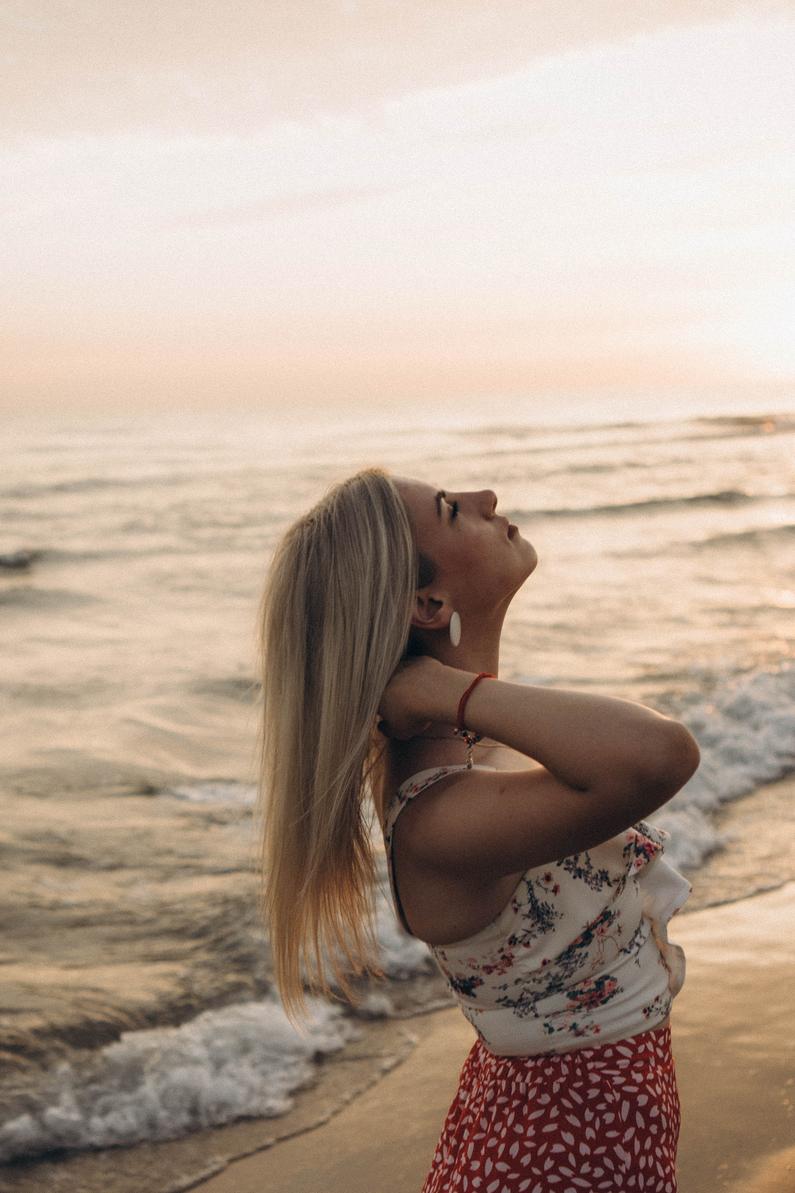 Июльский вечер на берегу черного моря. Профессиональный фотограф, Санкт-Петербург — Виктория Богомолова