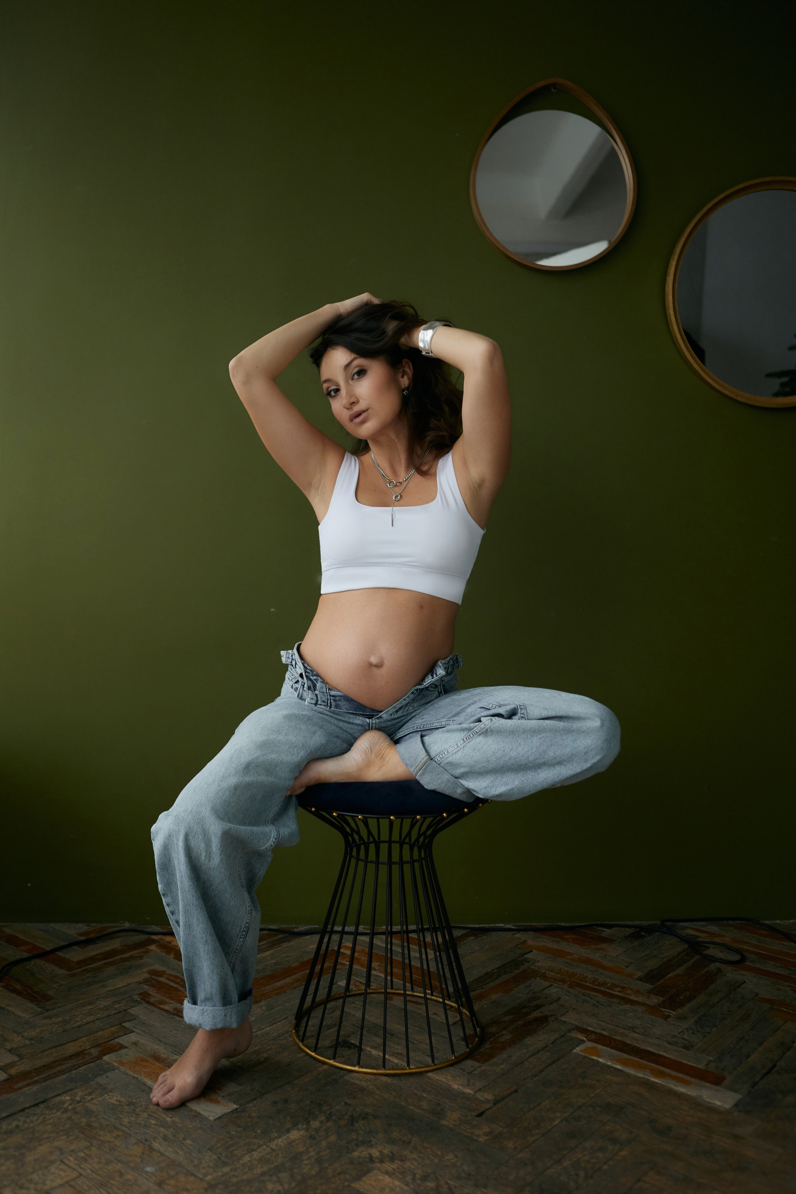 фотосессия беременности в студии, идеи для фотосессии беременности, фотограф в Москве