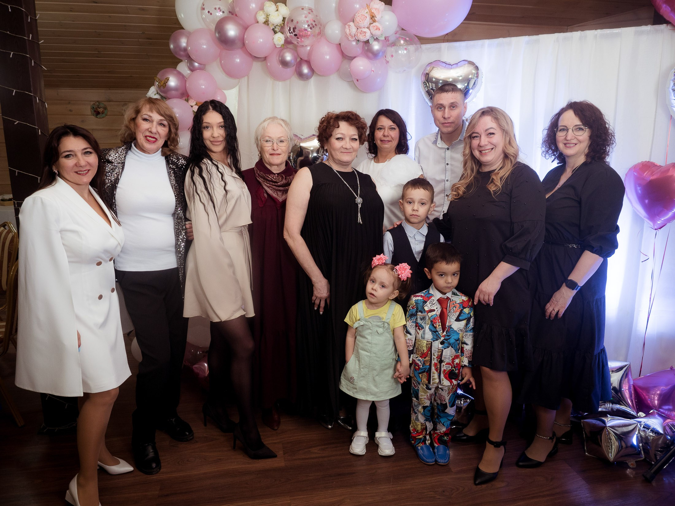 Юбилей 3. Свадебный и семейный фотограф в Екатеринбурге Вадим Малышев