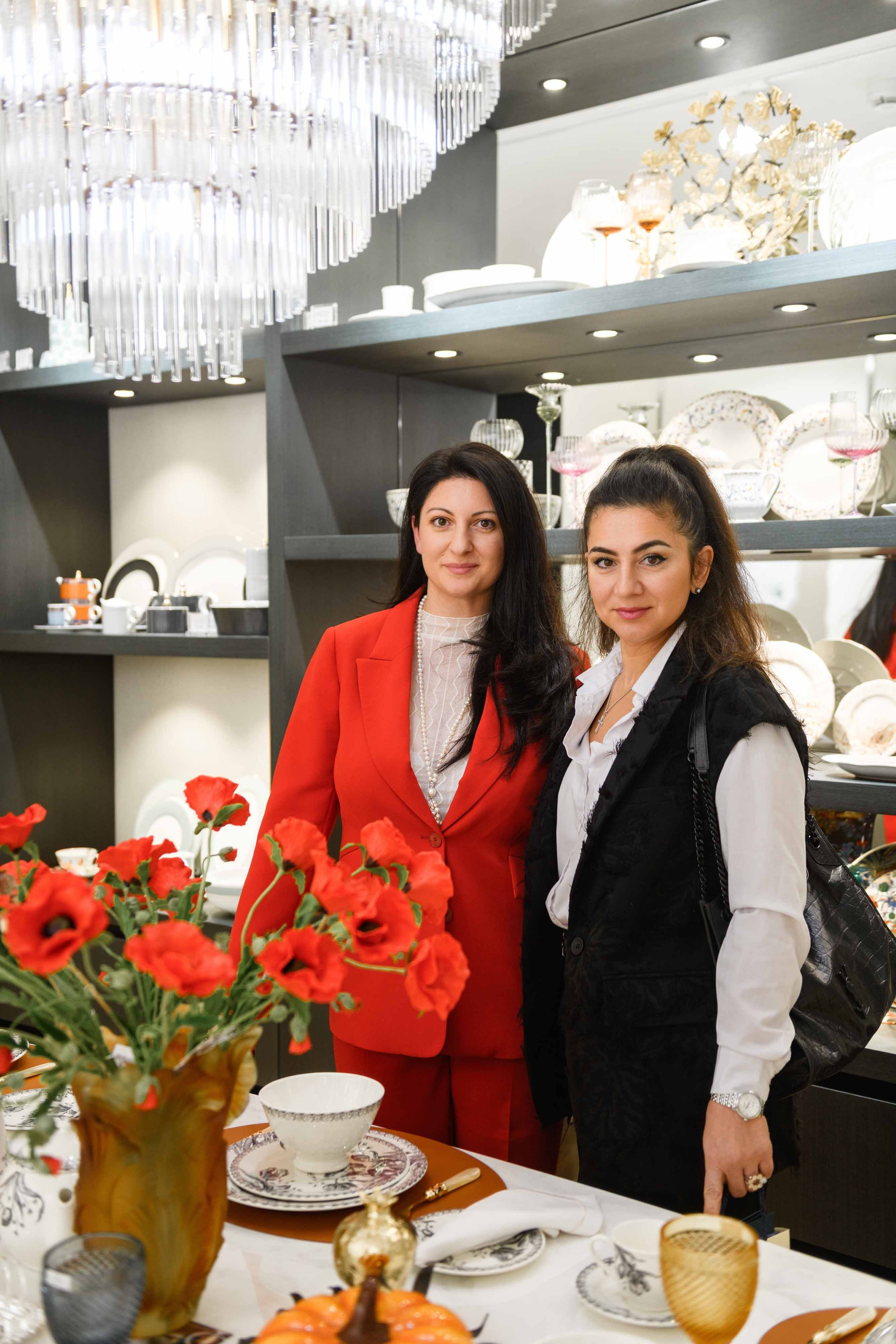 Фотосъёмка лекция по сервировке стола в бутике «Дом фарфора»