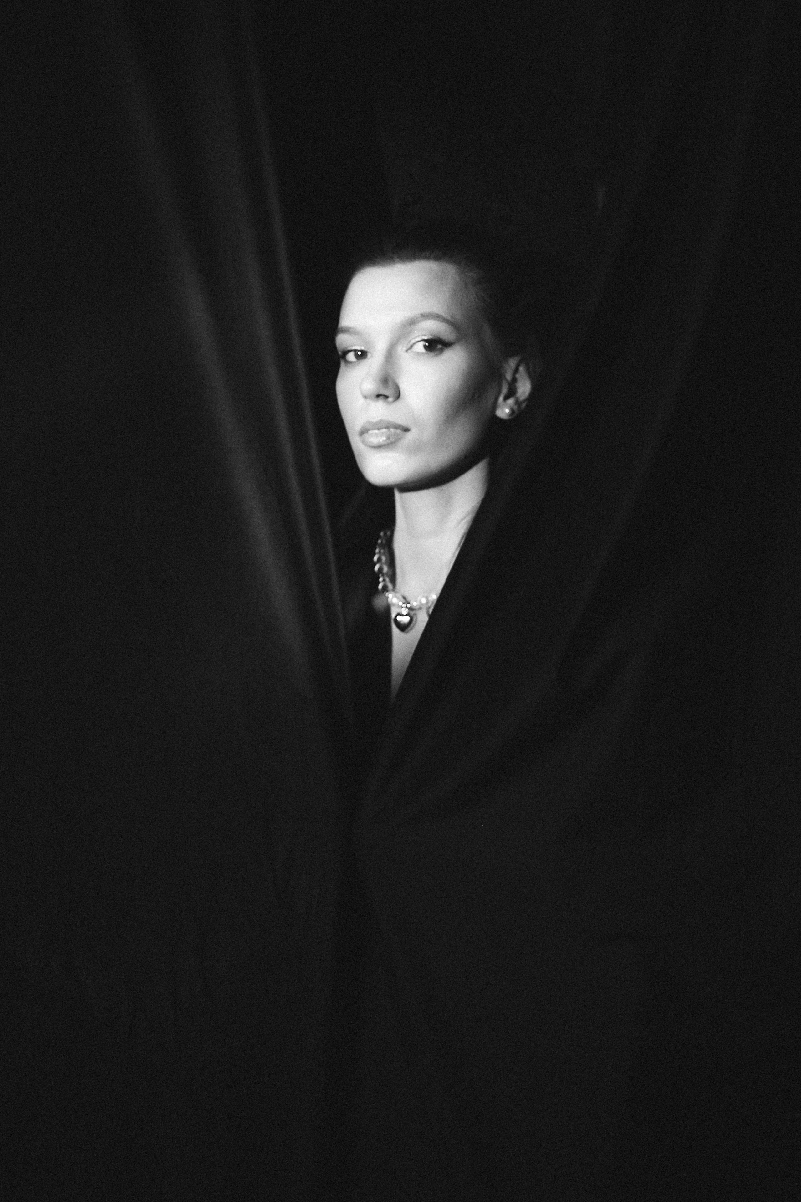 ROVESI. Портретный фотограф DanilNabody