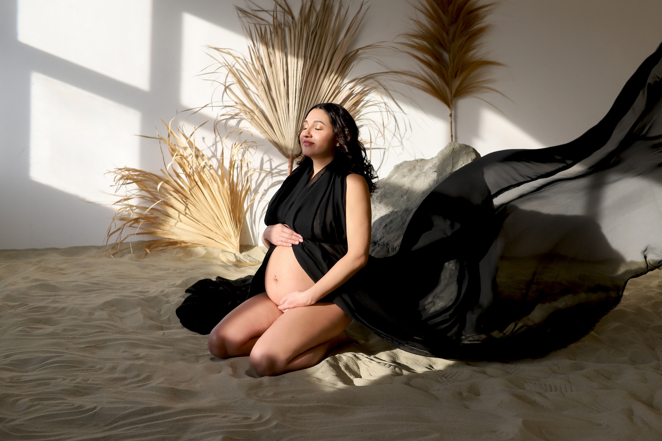 Беременная фотосессия с песком. Ирина Кан Фотограф новорожденных в Екатеринбурге