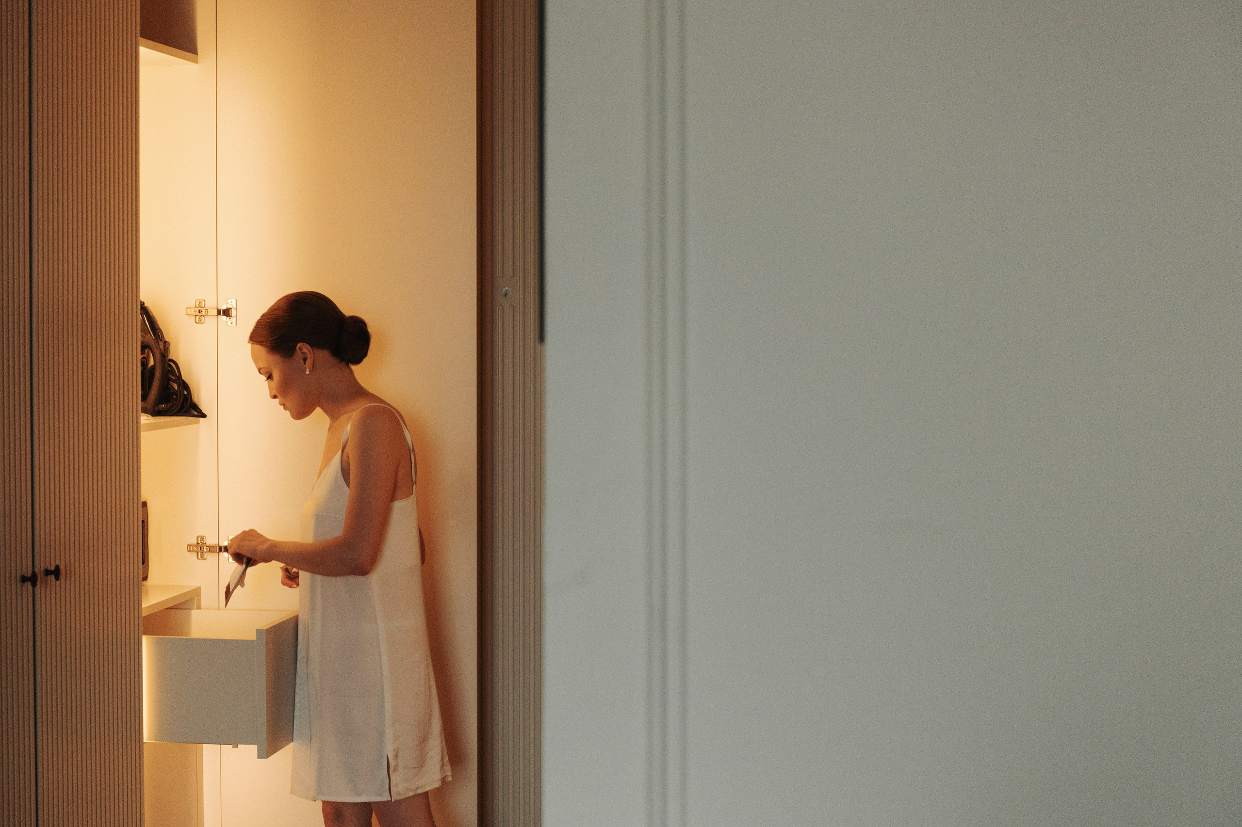 Сборы в отеле Marriott imperial plazа, сборы в отеле Мэриот Империал Плаза, Роспись в Царицыно в Таврическом зале. Свадебный фотограф Москва Анастасия Храмова