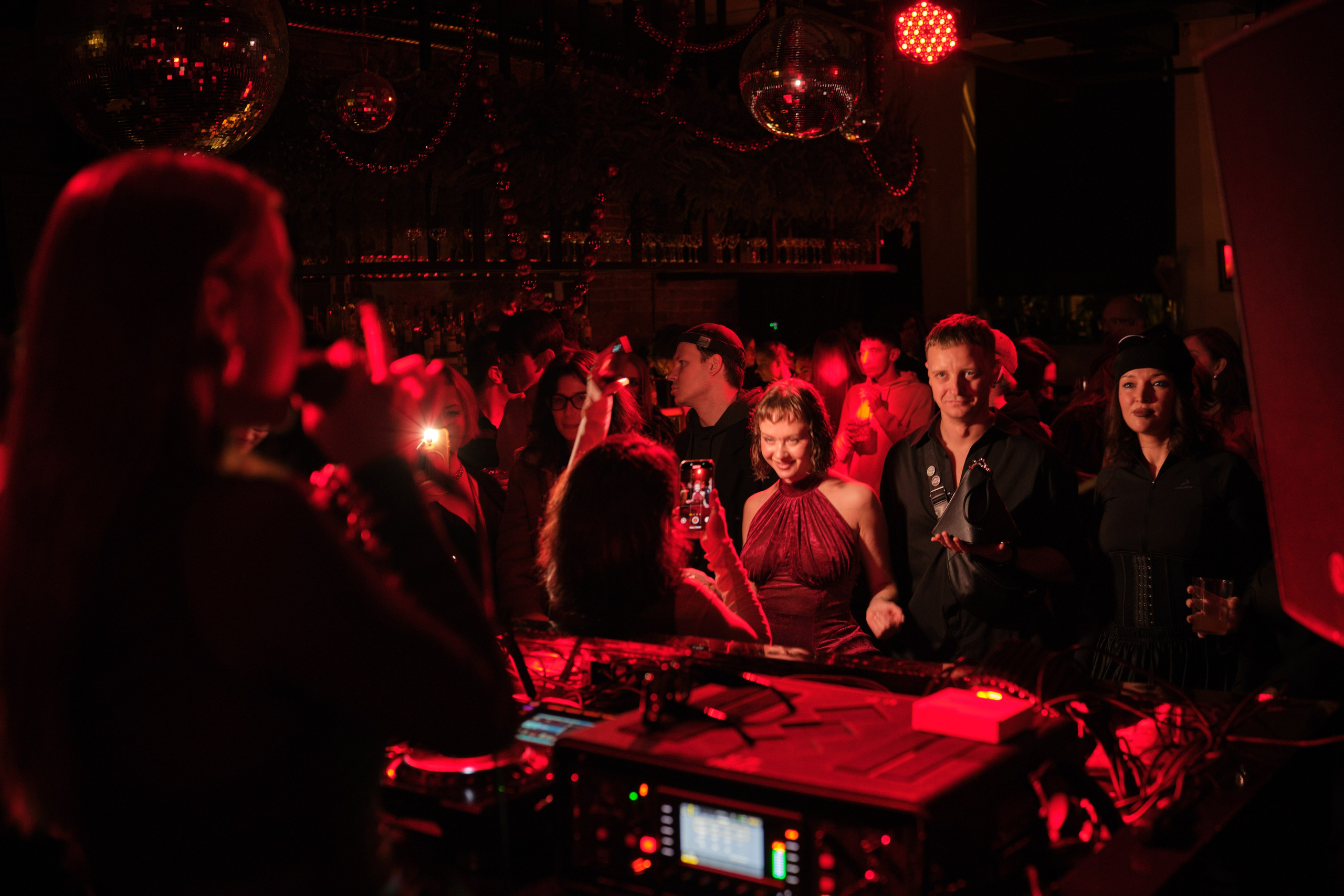 Клубный репортаж в Санкт-Петербурге | Филипп Линзин. Репортажный и портретный фотограф в Санкт-Петербурге Филипп Линзин