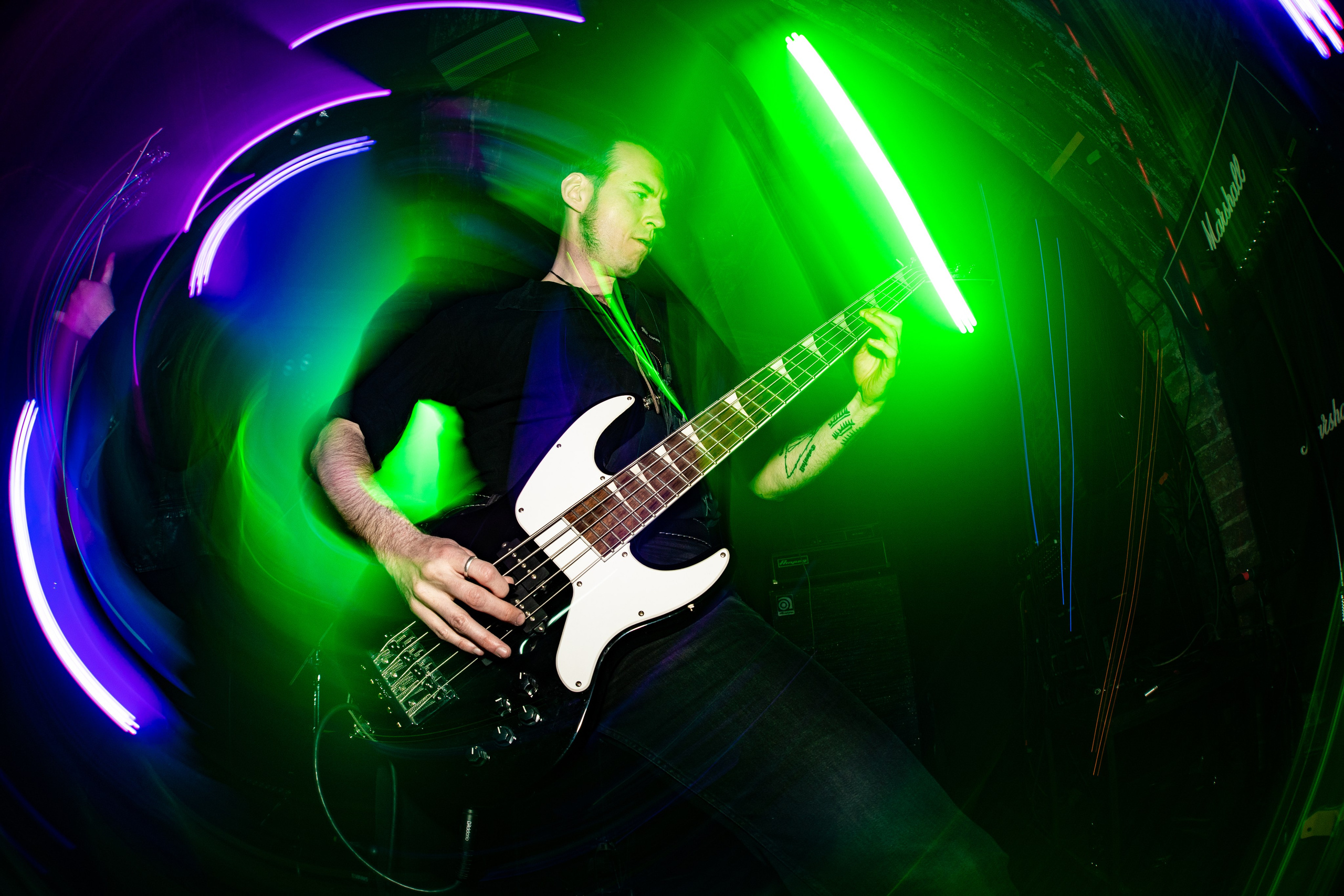 ИЛ • Minuala • Khlad|Цоколь 2.0. Концертный и репортажный фотограф в Санкт-Петербурге Слава Пахомов