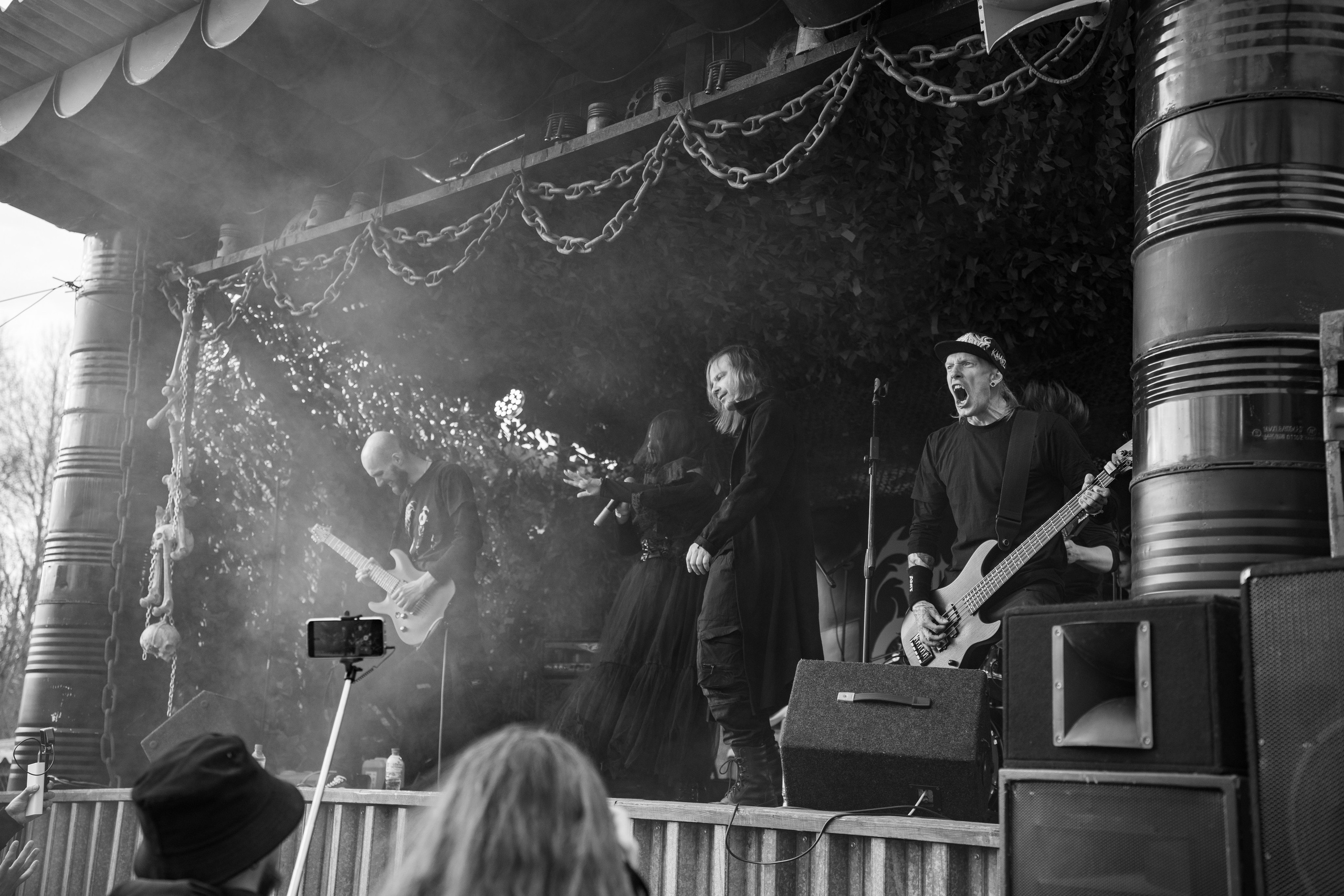 Фестиваль «ПОСРЕДИ КЛАДБИЩ И БОЛОТ»|Архангельск. Концертный и репортажный фотограф в Санкт-Петербурге Слава Пахомов