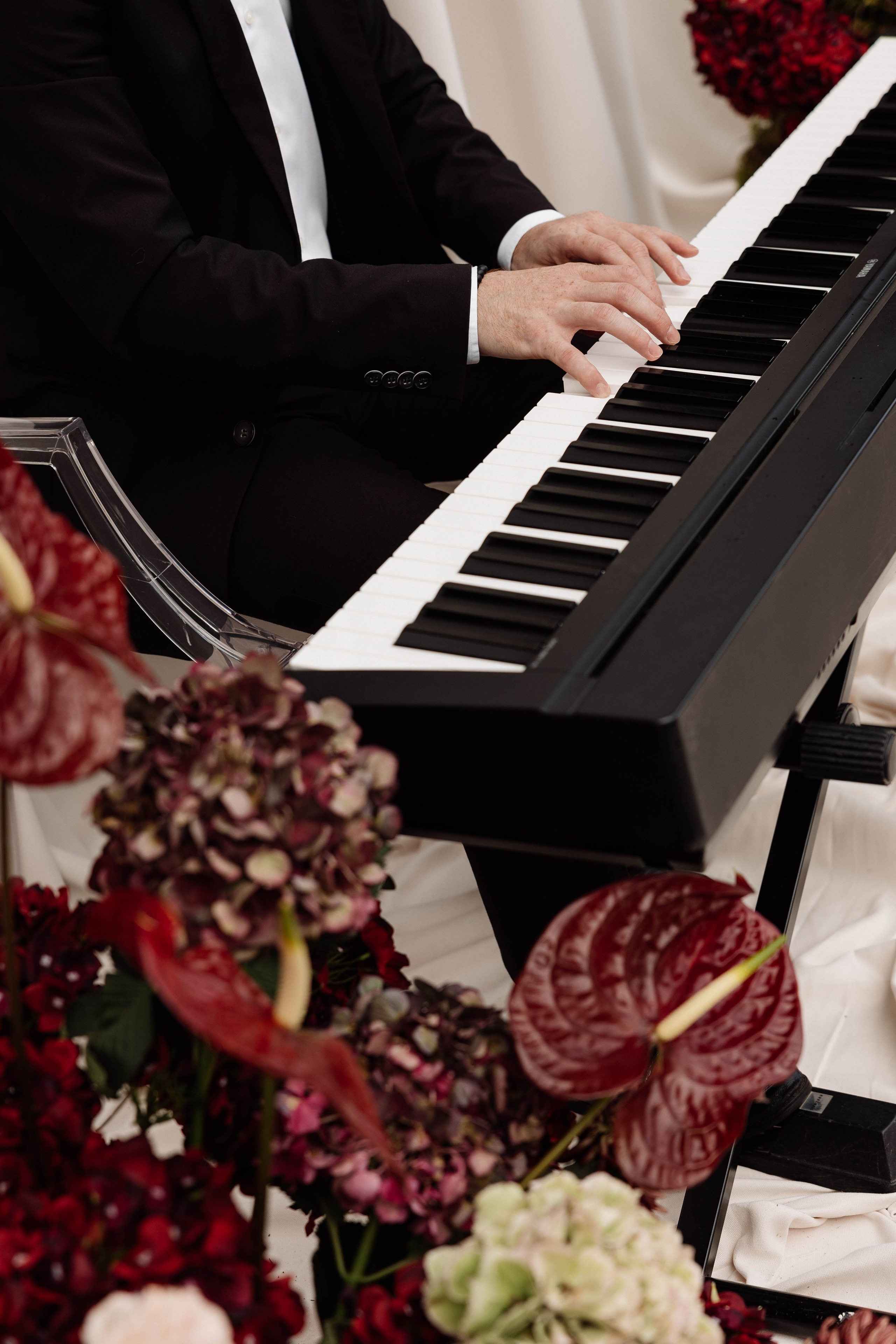 Арсен & Элина. Свадебный фотограф Красноярск Элина Леонова