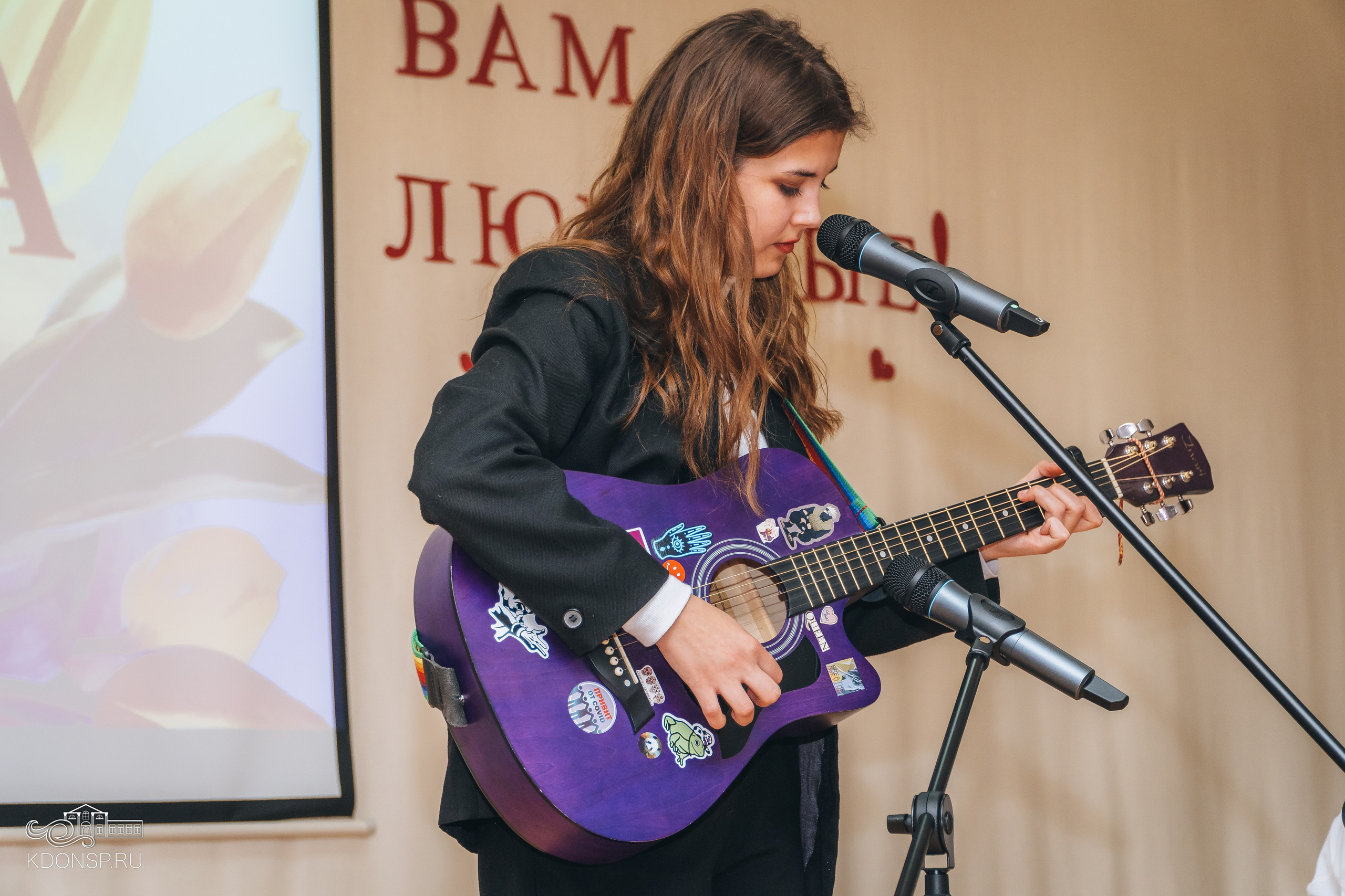В преддверии праздника весны. Новотитаровский Дом культуры