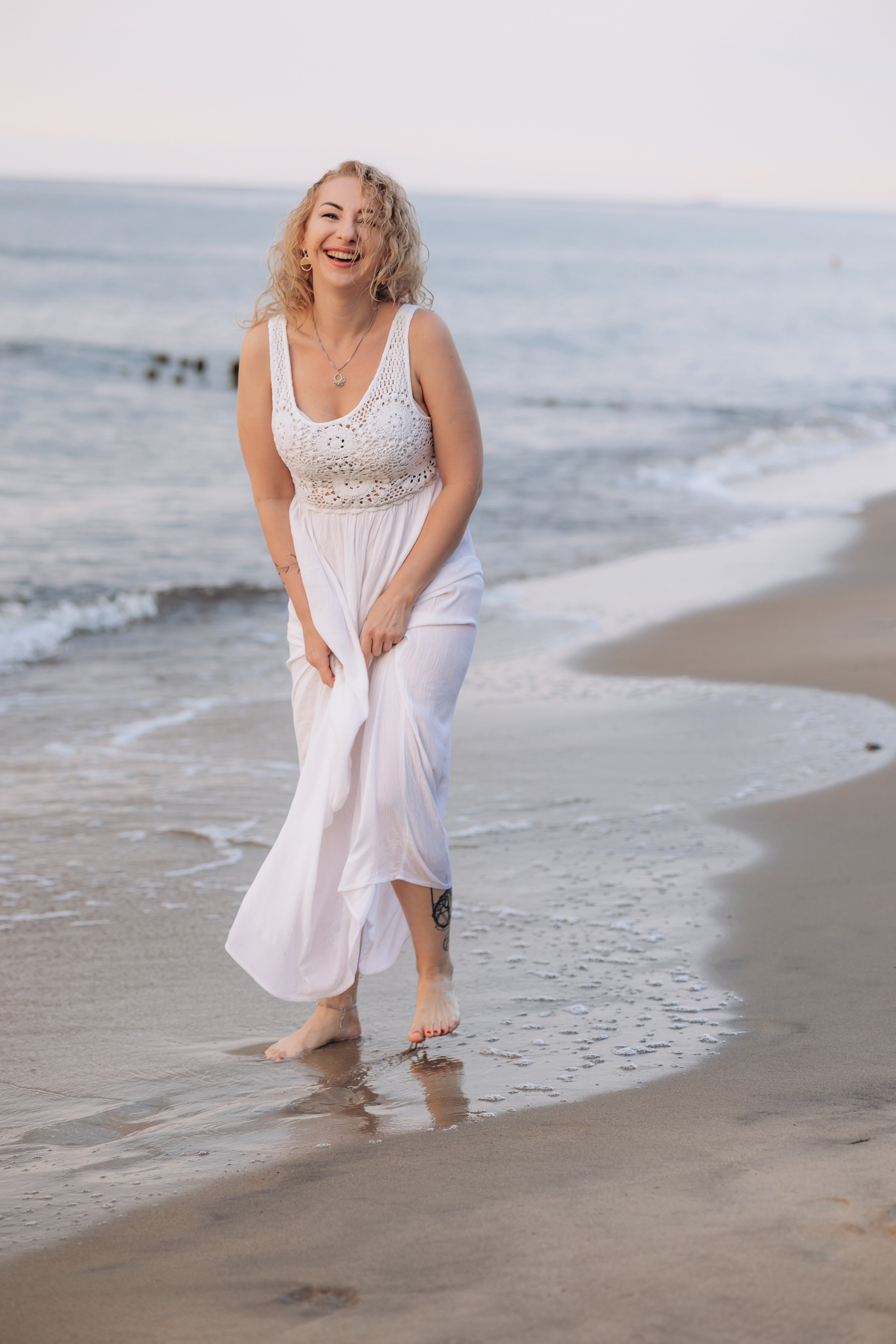 Подруги Отрадное закат лето. Фотограф в Калининграде свадебная фотография, репортажная, фотосессии