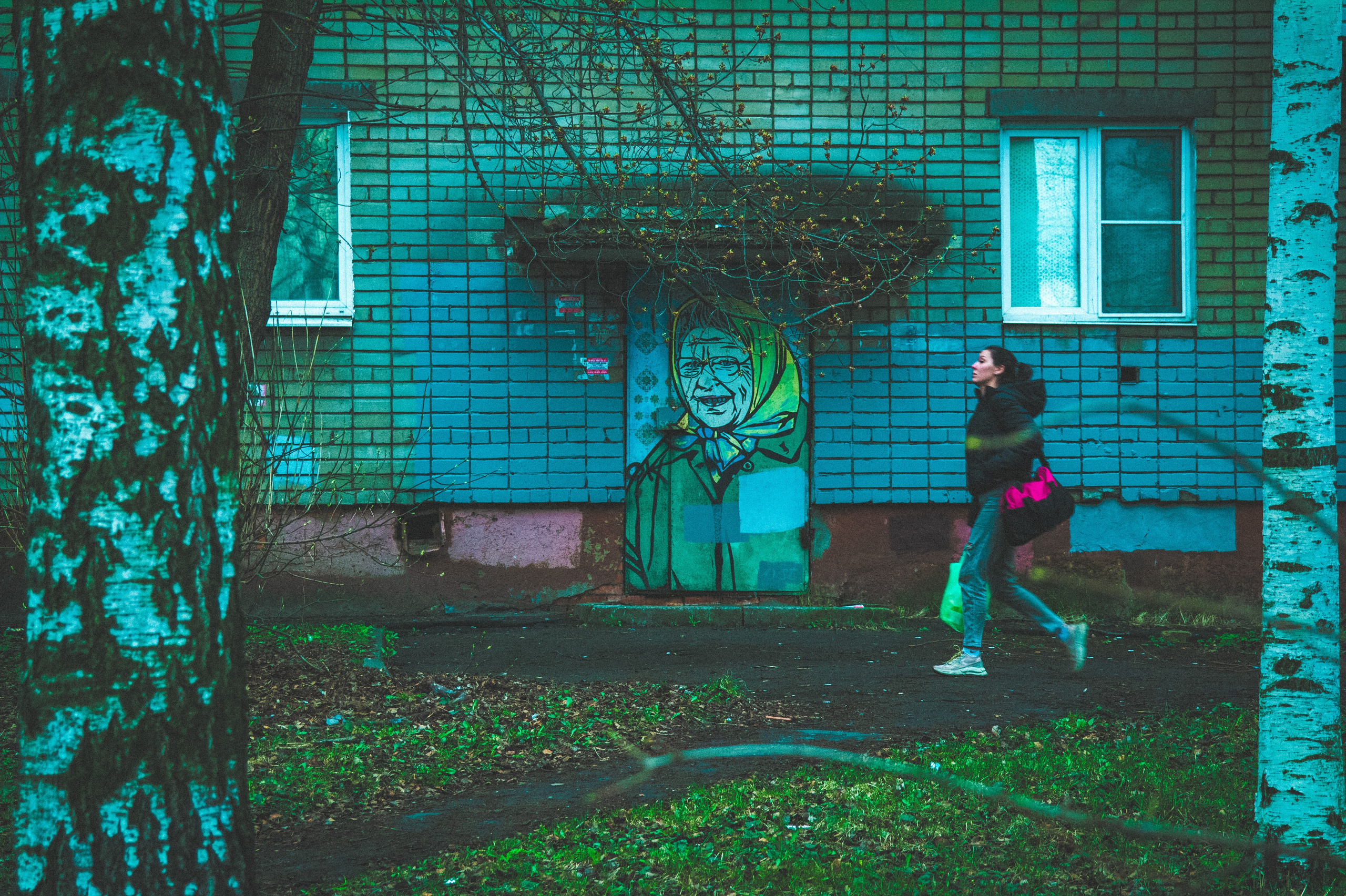 Lady youth. Den Mirov — Photographer, Musician