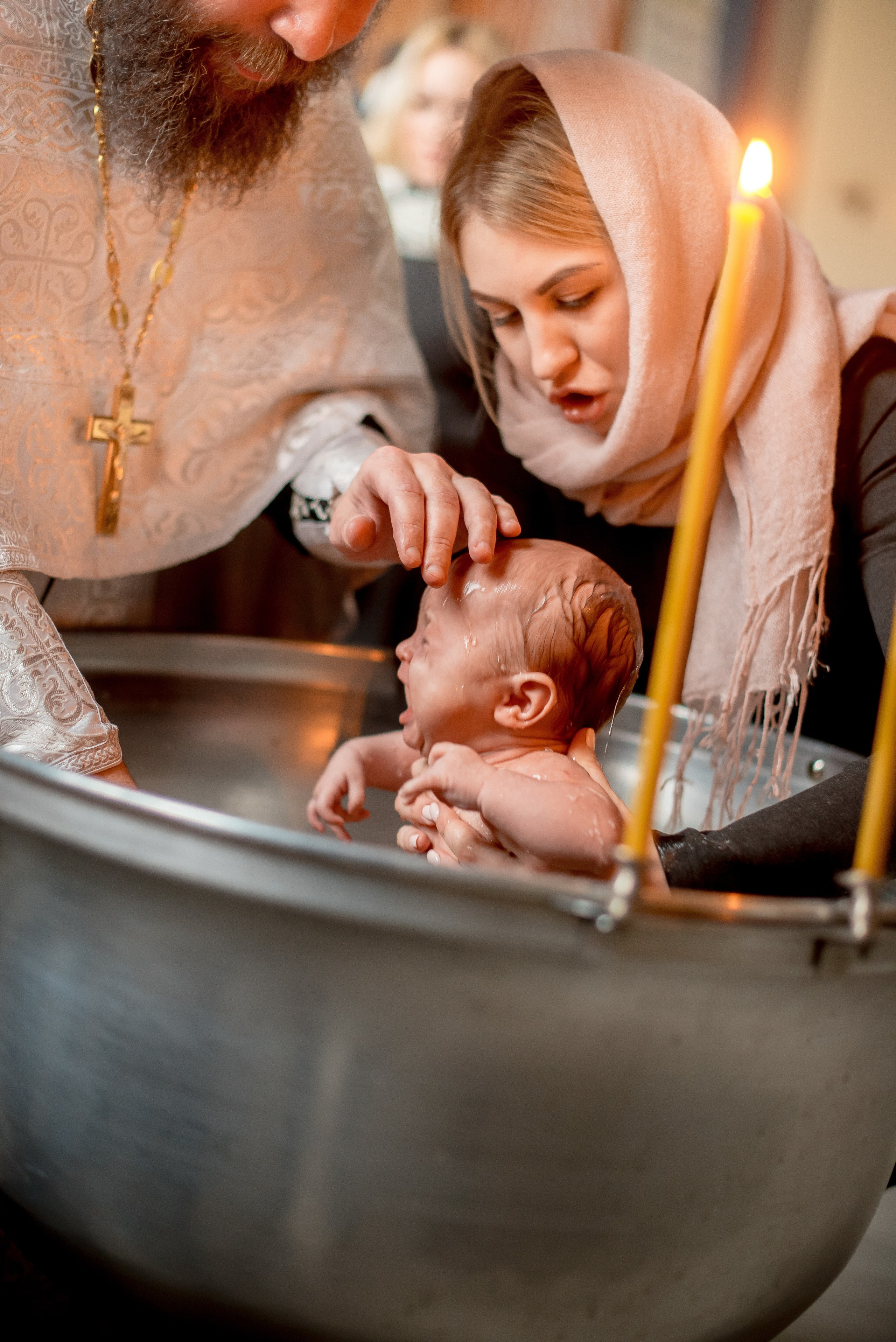 Крещение в мужском монастыре. Фотограф Мария Стрелкова