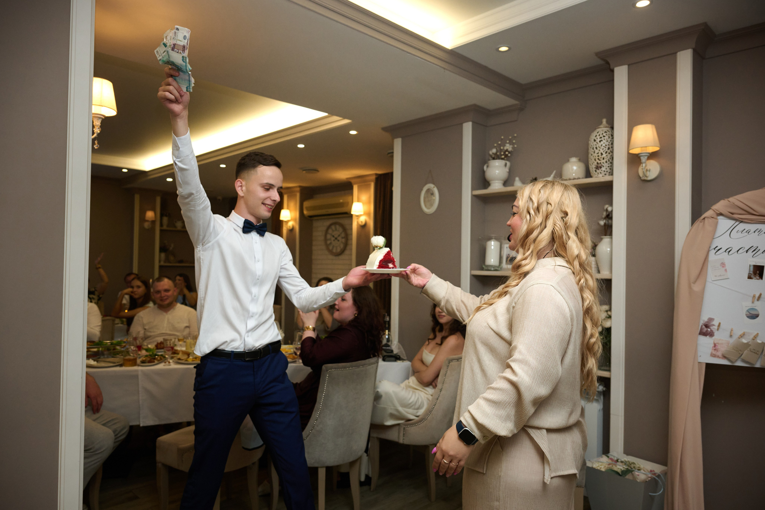 Свадебная фотосессия Никиты и Ангелины в Старом Осколе. Профессиональный фотограф Старый Оскол, Губкин — свадьба, венчание, крещение, юбилей и день рождения