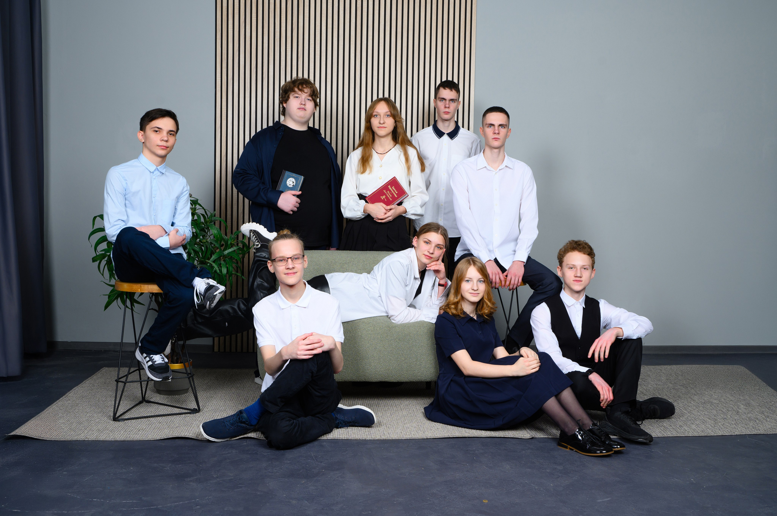 Выпускные альбомы для 9 и 11 классов. Студия выпускных альбомов Ольги Галкиной. Томск